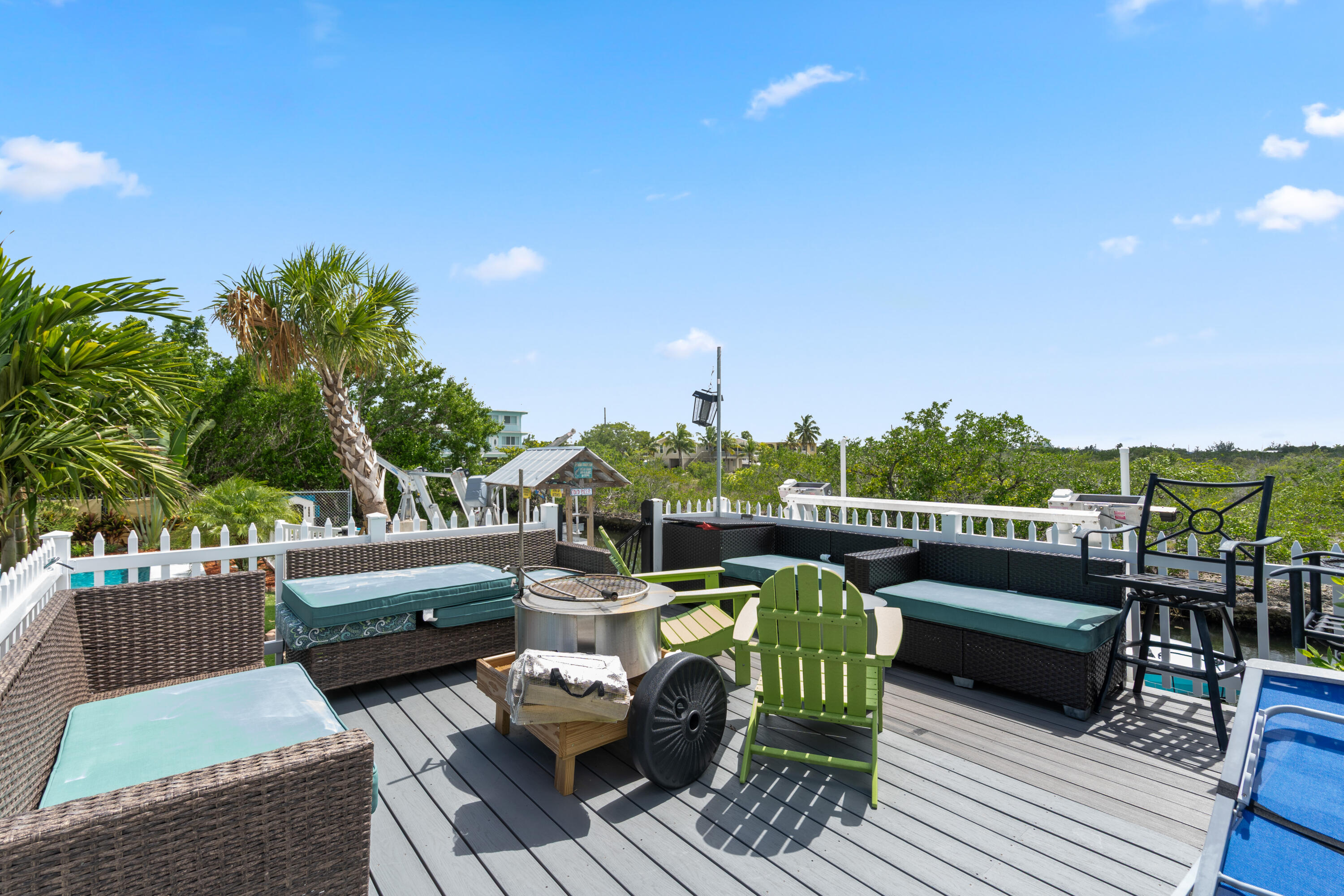 Big Pine, Florida 33043, United States, 2 Bedrooms Bedrooms, ,2 BathroomsBathrooms,Residential,Active,112332