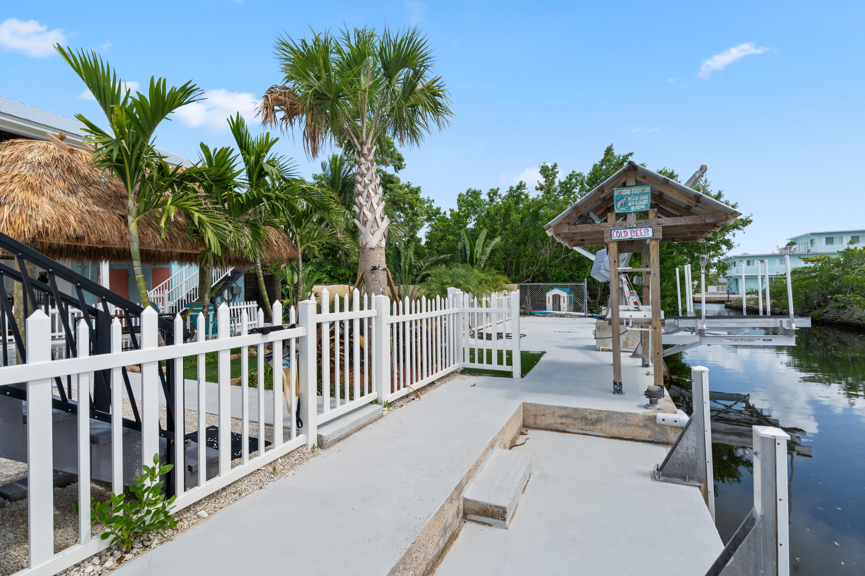 Big Pine, Florida 33043, United States, 2 Bedrooms Bedrooms, ,2 BathroomsBathrooms,Residential,Active,112332