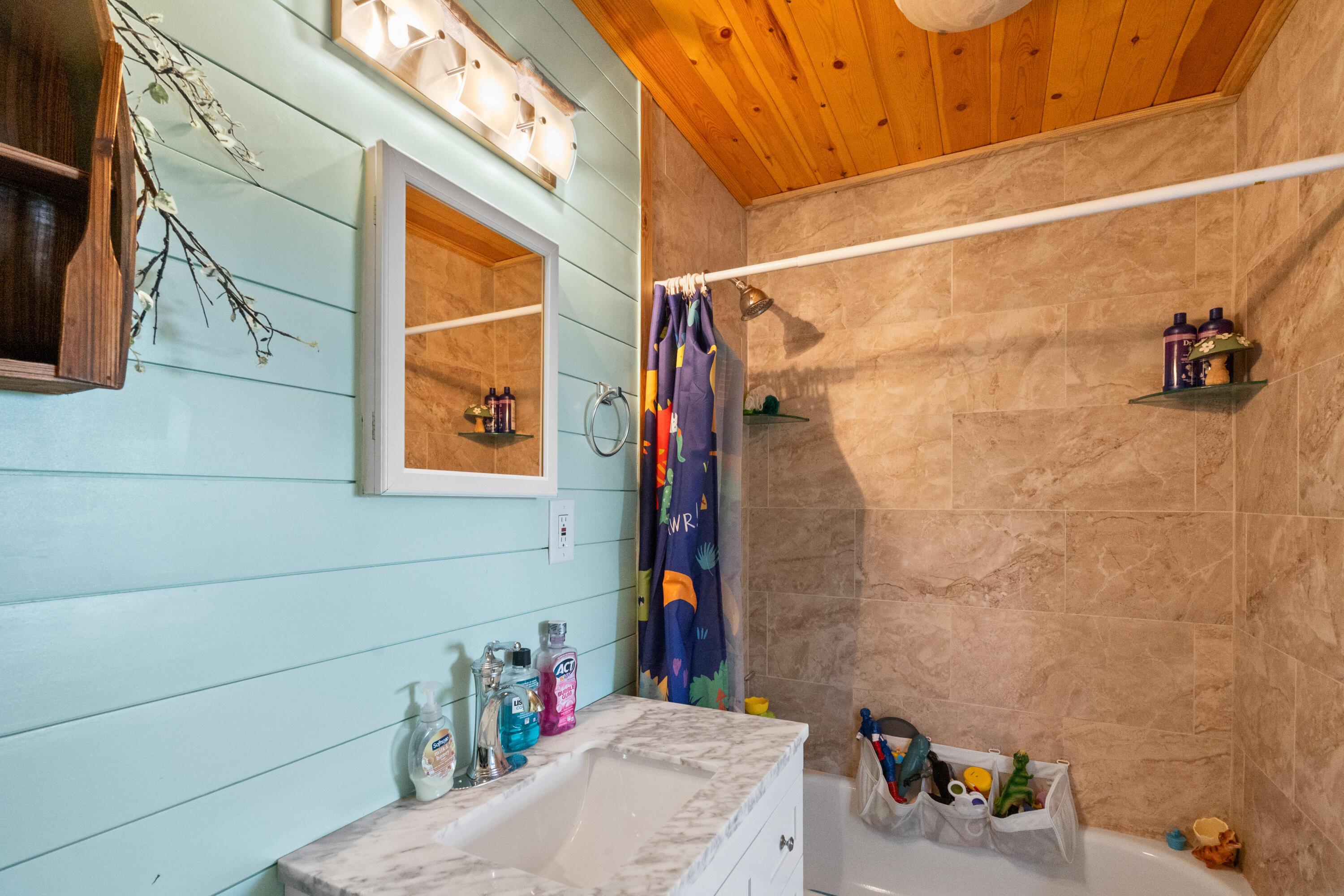 Big Pine, Florida 33043, United States, 2 Bedrooms Bedrooms, ,2 BathroomsBathrooms,Residential,Active,112332