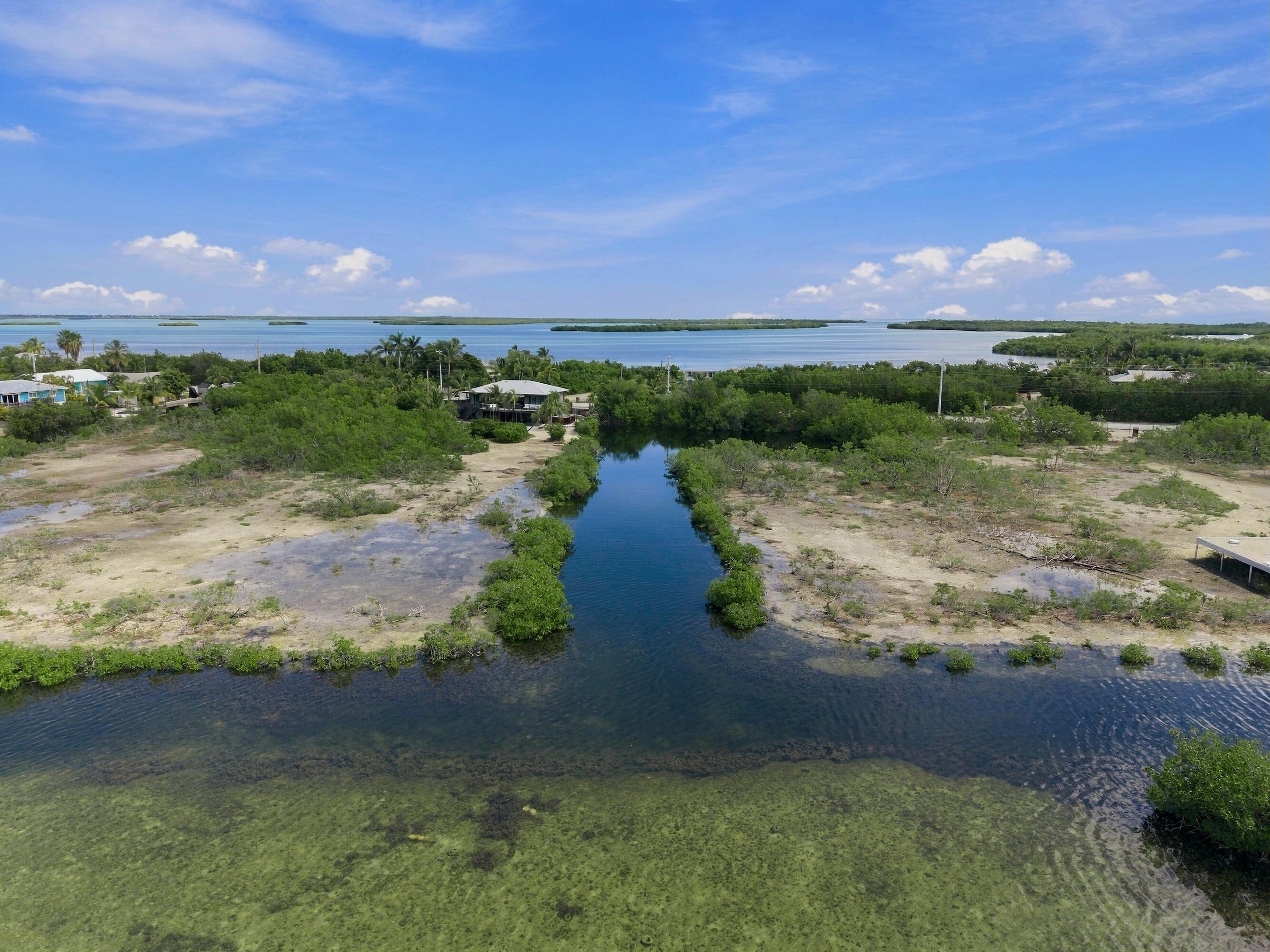1422 Boca Chica Road