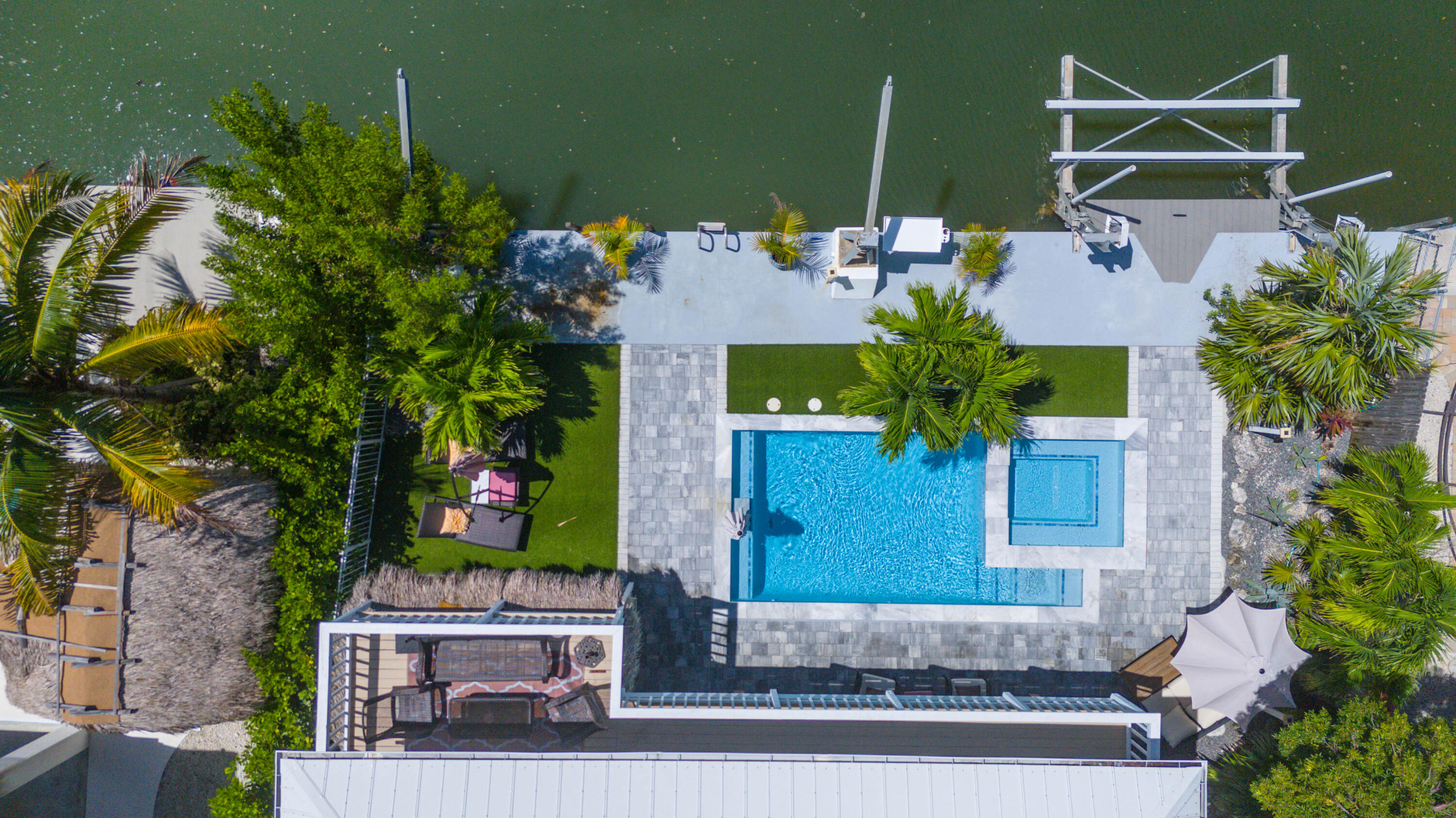 Cudjoe, Florida 33042, United States, 3 Bedrooms Bedrooms, ,2 BathroomsBathrooms,Residential,Active,89188