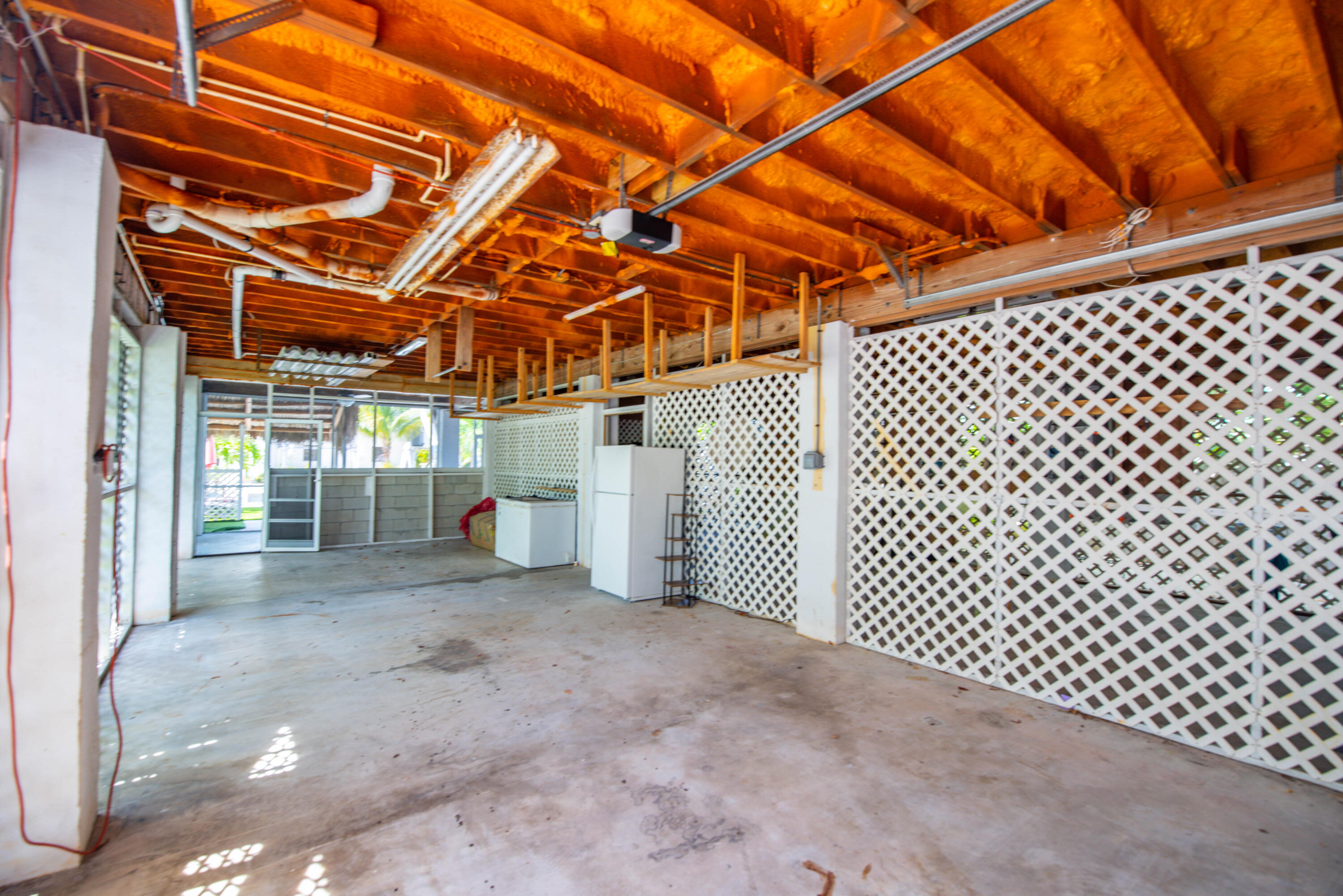 Cudjoe, Florida 33042, United States, 3 Bedrooms Bedrooms, ,2 BathroomsBathrooms,Residential,Active,89188