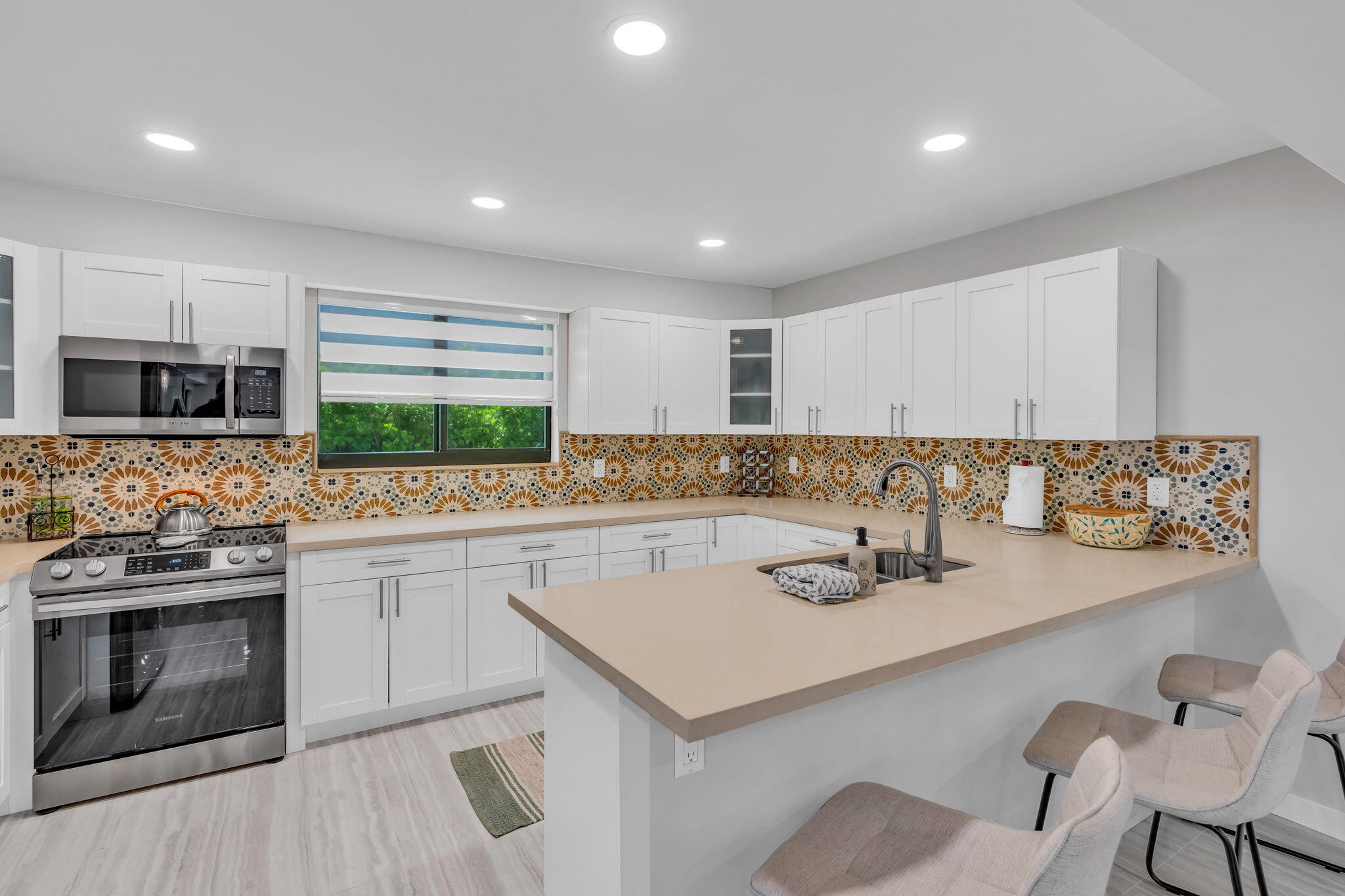 Key Colony, Florida 33051, United States, 6 Bedrooms Bedrooms, ,4 BathroomsBathrooms,Residential,Active,41182