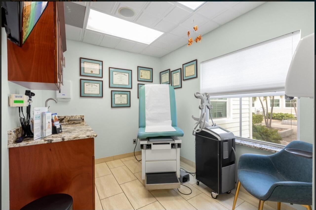Key West, Florida 33040, United States, ,1 BathroomBathrooms,Commercial,Active,235924