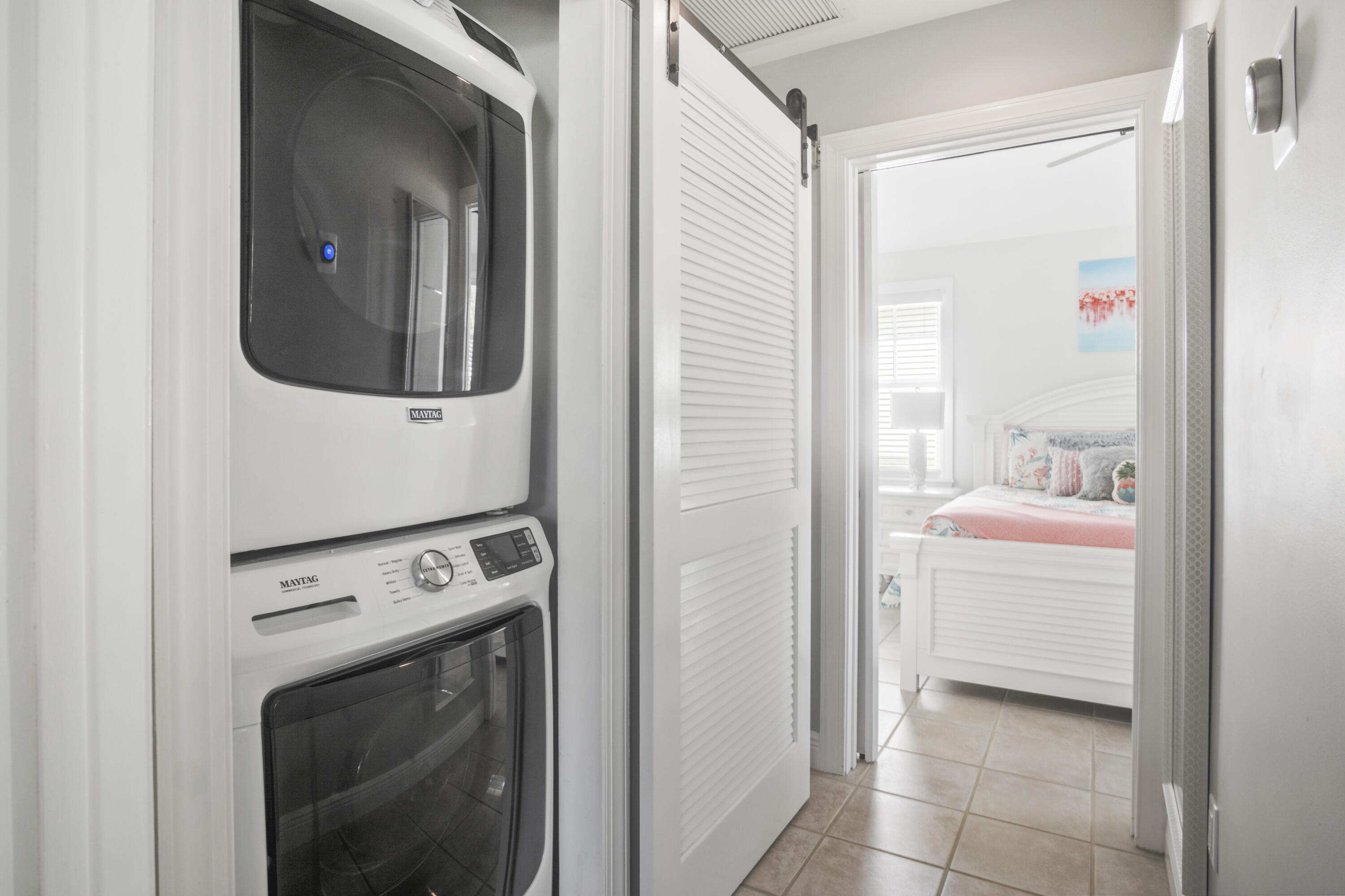 Key West, Florida 33040, United States, 2 Bedrooms Bedrooms, ,3 BathroomsBathrooms,Residential,Active,234141