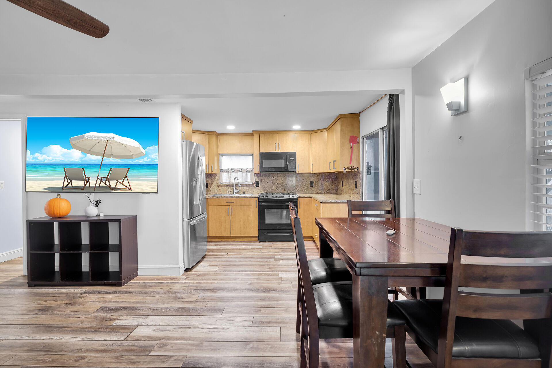 Key Largo, Florida 33037, United States, 2 Bedrooms Bedrooms, ,2 BathroomsBathrooms,Residential,Active,253720