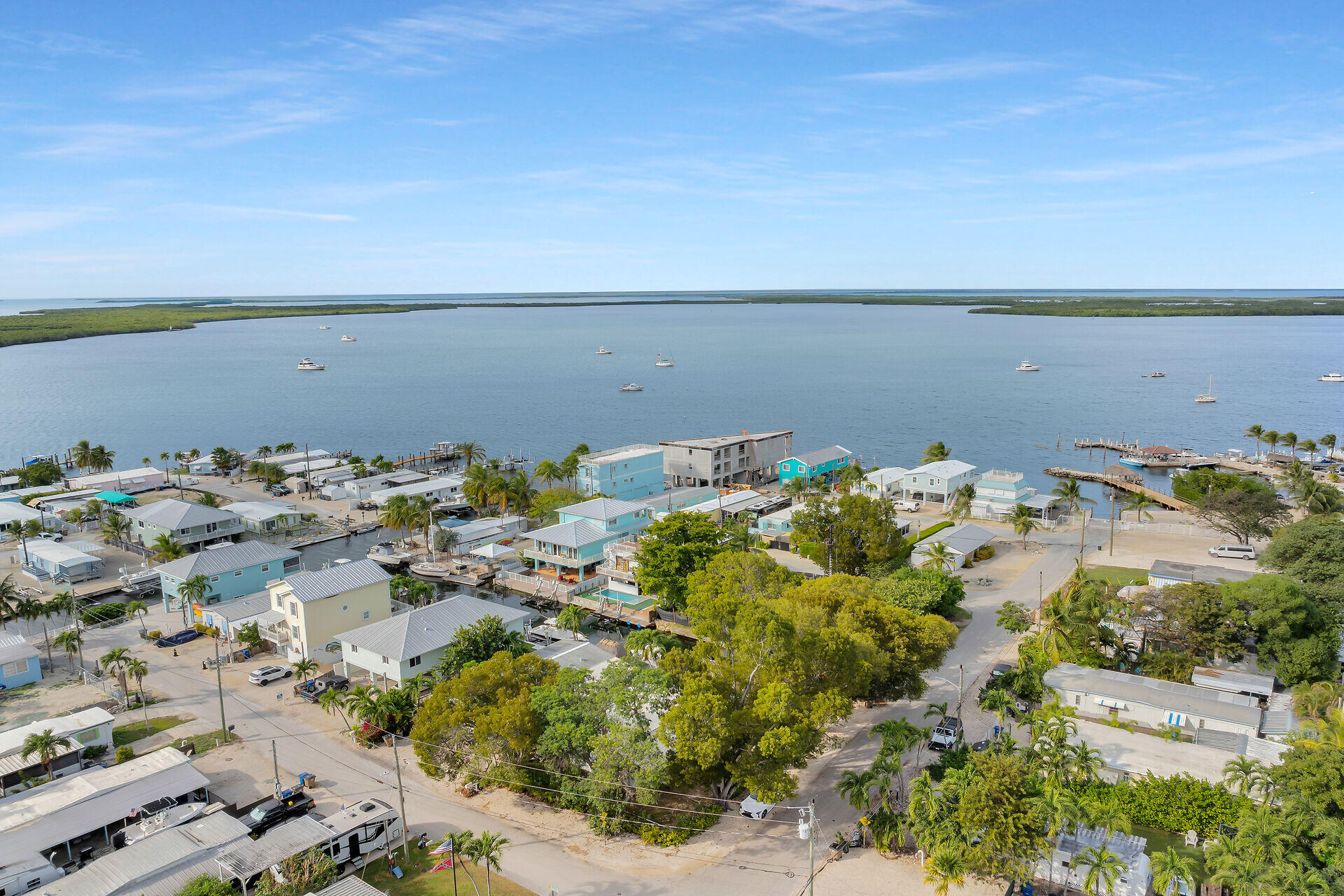 Key Largo, Florida 33037, United States, 2 Bedrooms Bedrooms, ,2 BathroomsBathrooms,Residential,Active,253720