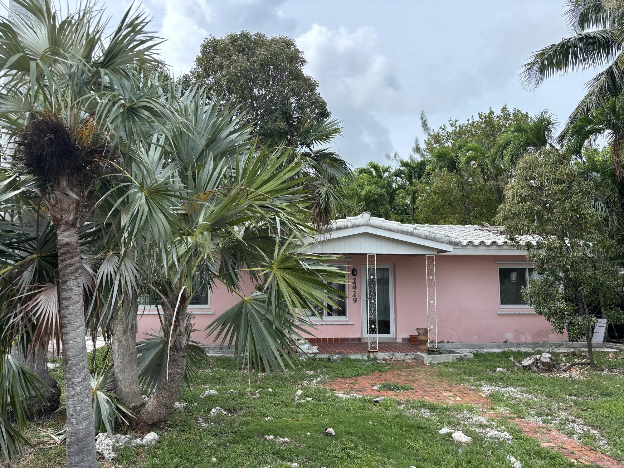 Key West, Florida 33040, United States, 3 Bedrooms Bedrooms, ,2 BathroomsBathrooms,Residential,Active,172936
