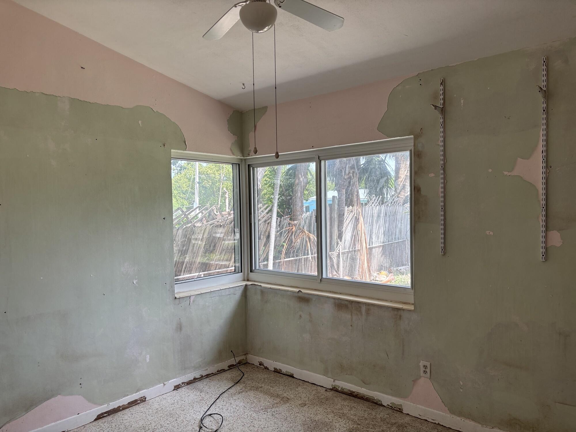 Key West, Florida 33040, United States, 3 Bedrooms Bedrooms, ,2 BathroomsBathrooms,Residential,Active,172936