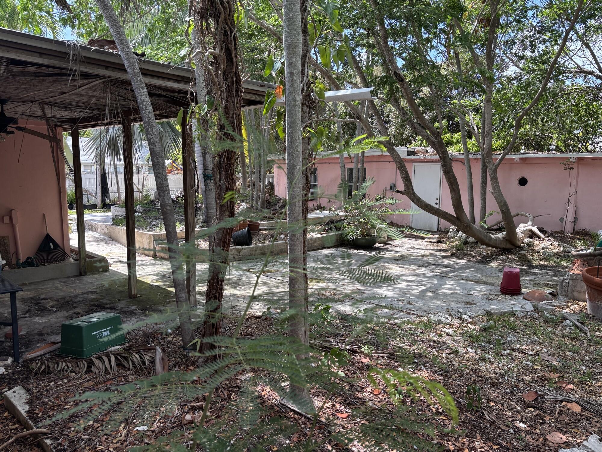 Key West, Florida 33040, United States, 3 Bedrooms Bedrooms, ,2 BathroomsBathrooms,Residential,Active,172936