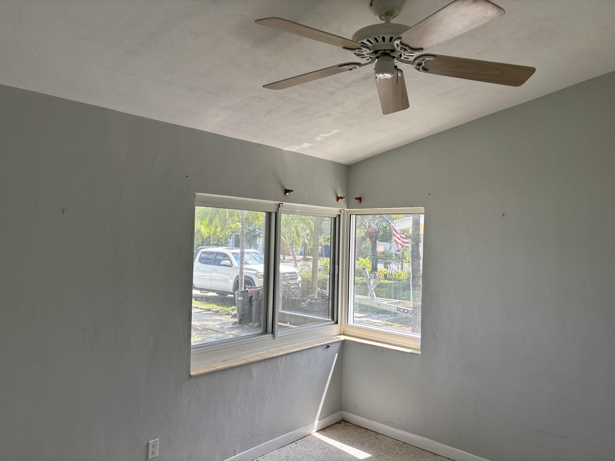 Key West, Florida 33040, United States, 3 Bedrooms Bedrooms, ,2 BathroomsBathrooms,Residential,Active,172936