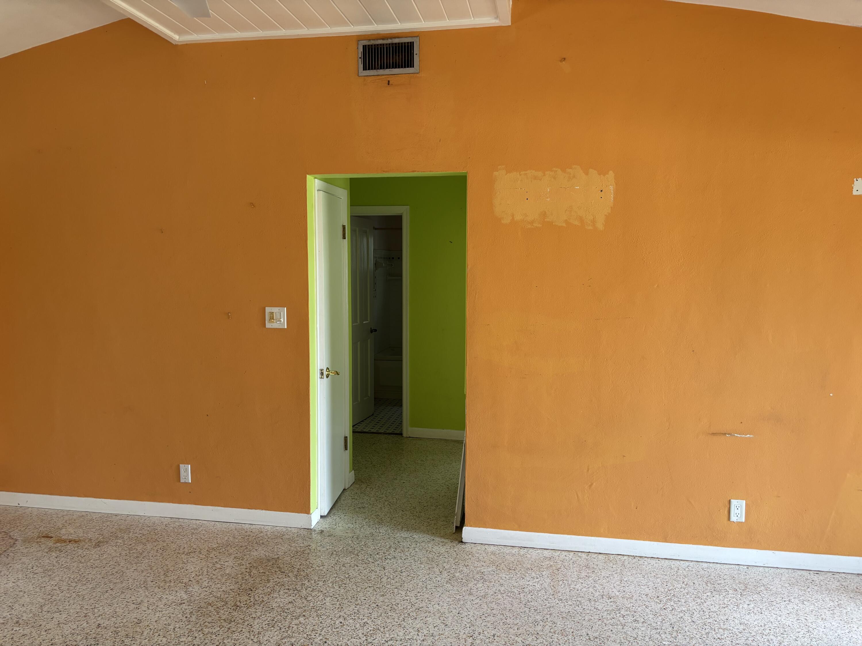 Key West, Florida 33040, United States, 3 Bedrooms Bedrooms, ,2 BathroomsBathrooms,Residential,Active,172936