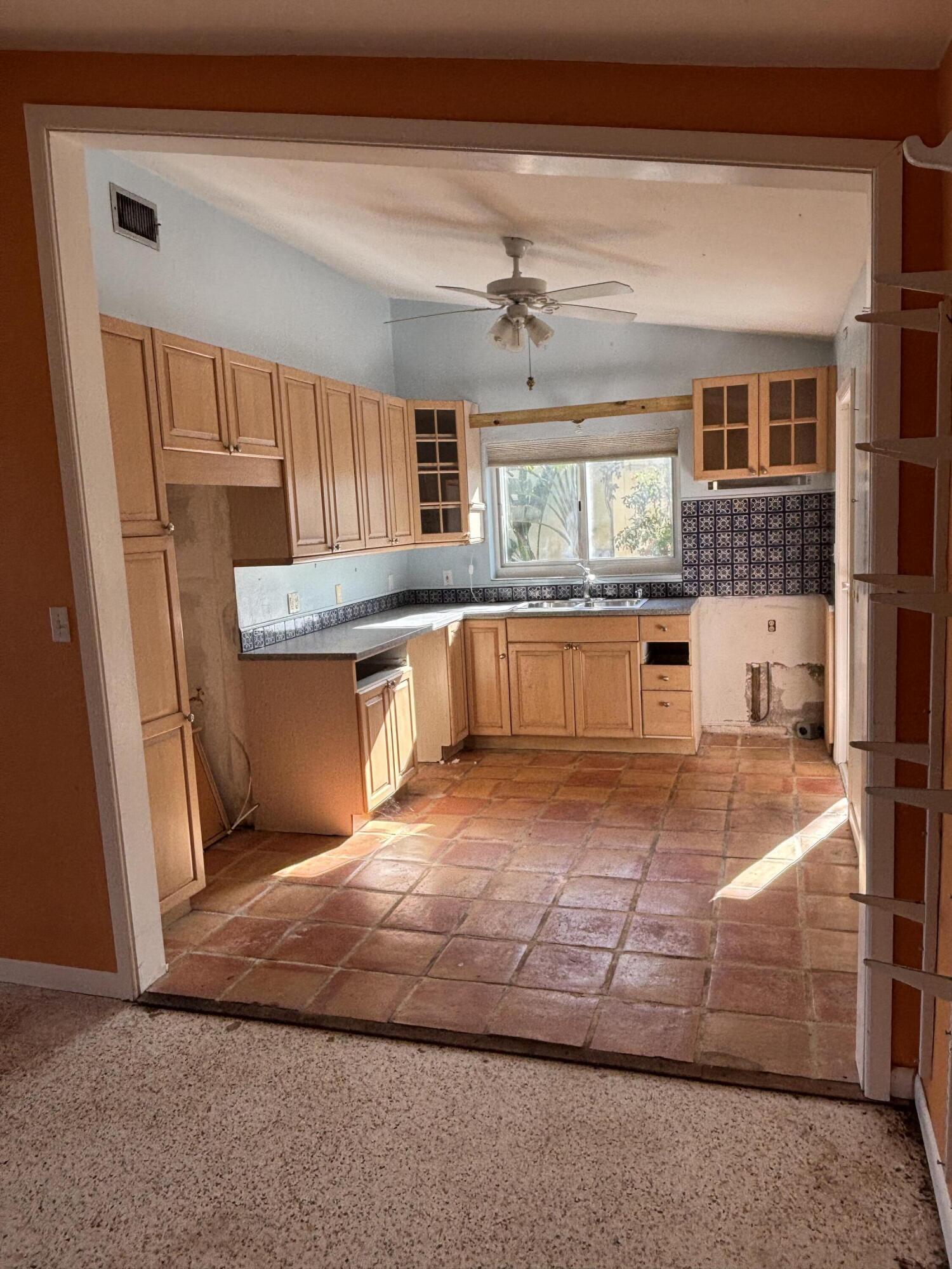 Key West, Florida 33040, United States, 3 Bedrooms Bedrooms, ,2 BathroomsBathrooms,Residential,Active,172936