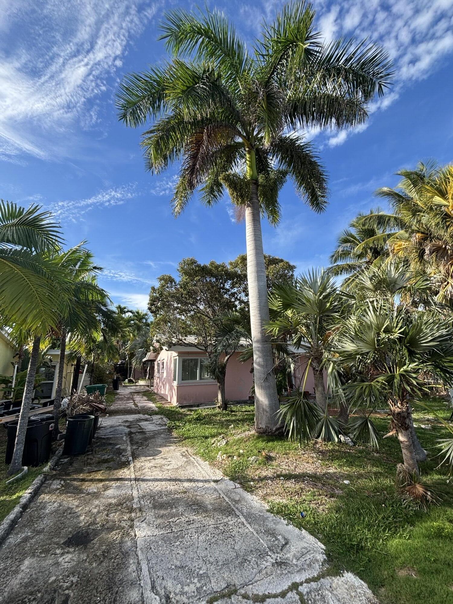 Key West, Florida 33040, United States, 3 Bedrooms Bedrooms, ,2 BathroomsBathrooms,Residential,Active,172936