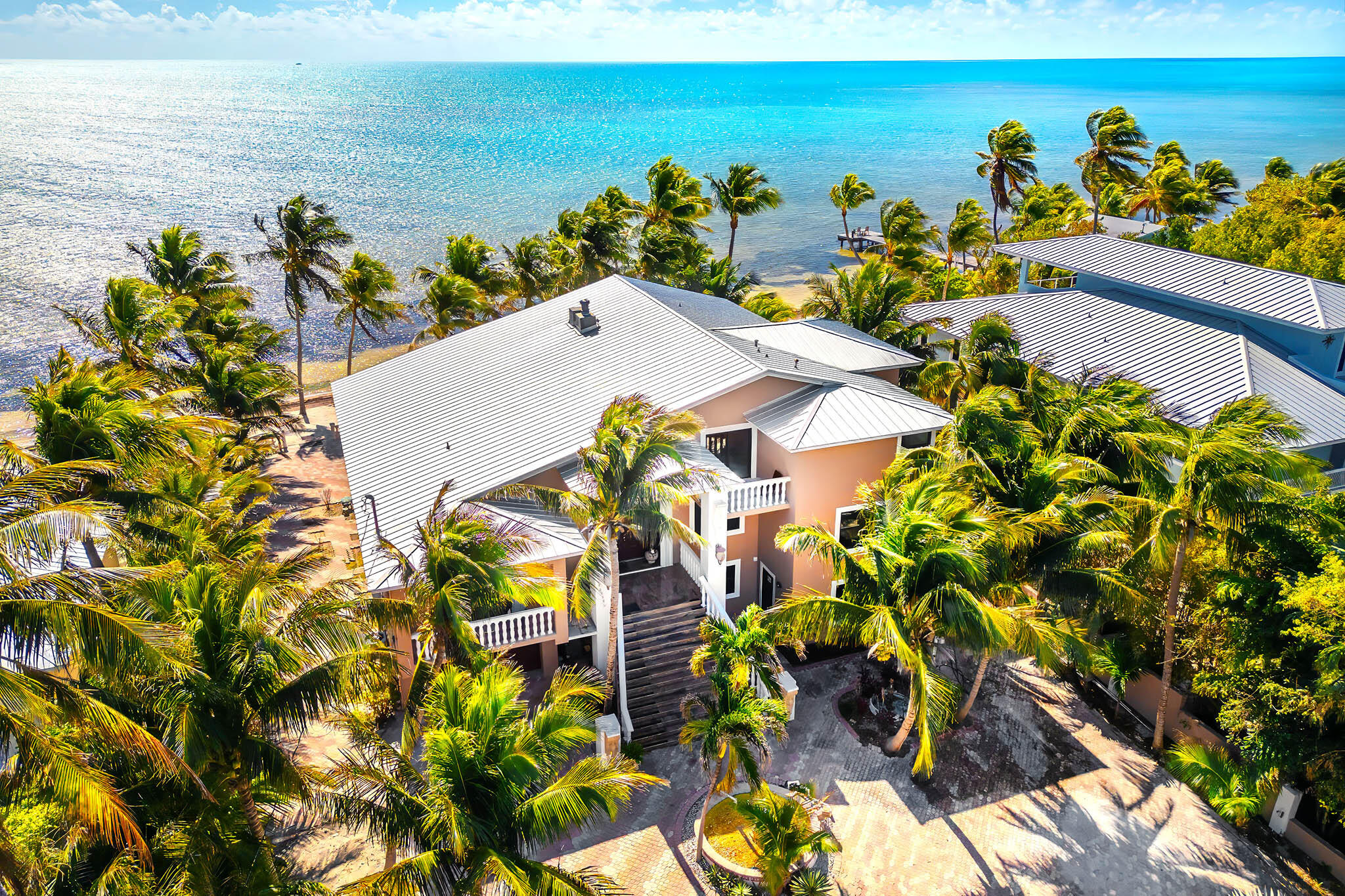 Long Key, Florida 33001, United States, 7 Bedrooms Bedrooms, ,6 BathroomsBathrooms,Residential,Active,1992