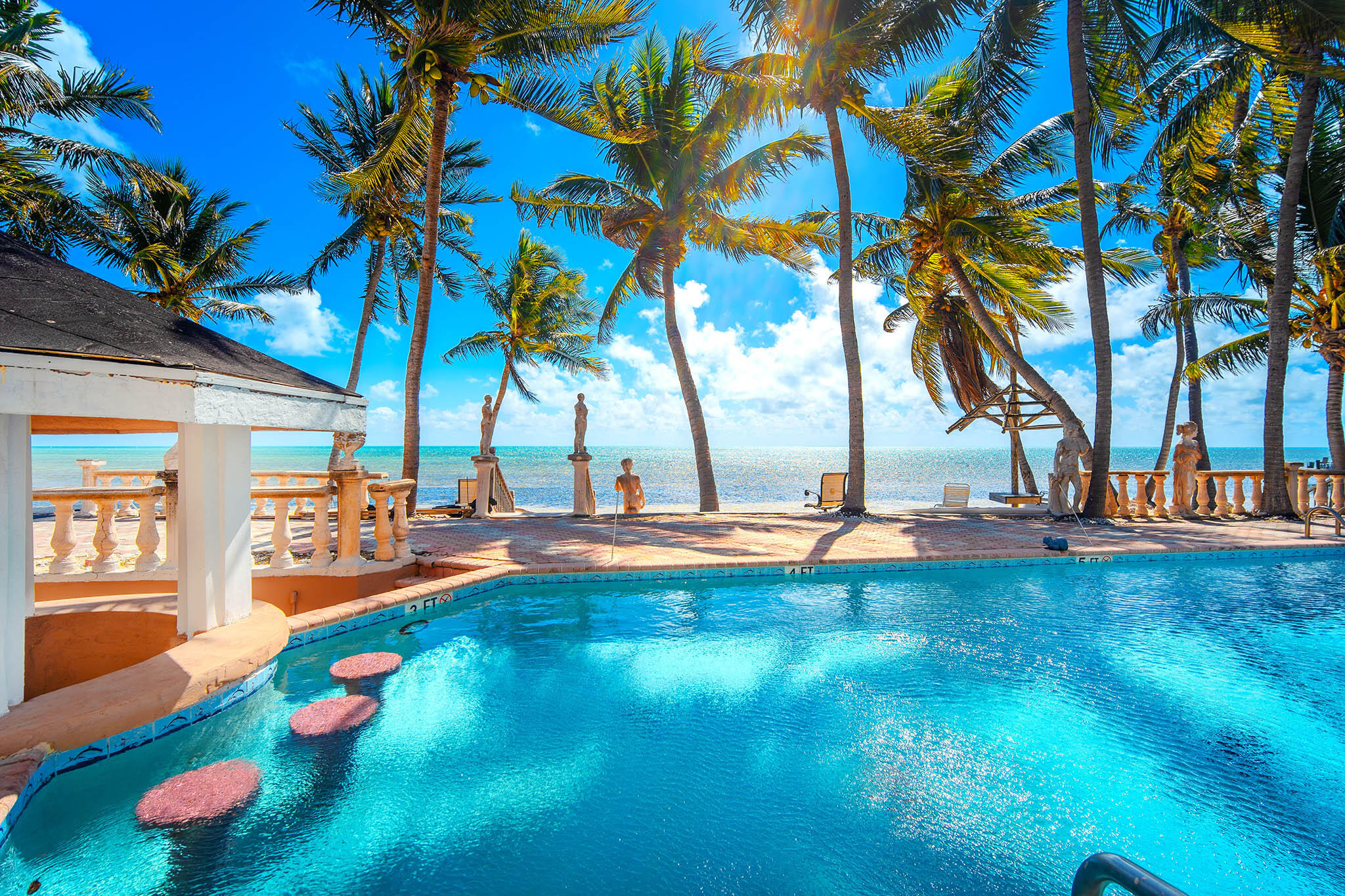 Long Key, Florida 33001, United States, 7 Bedrooms Bedrooms, ,6 BathroomsBathrooms,Residential,Active,1992