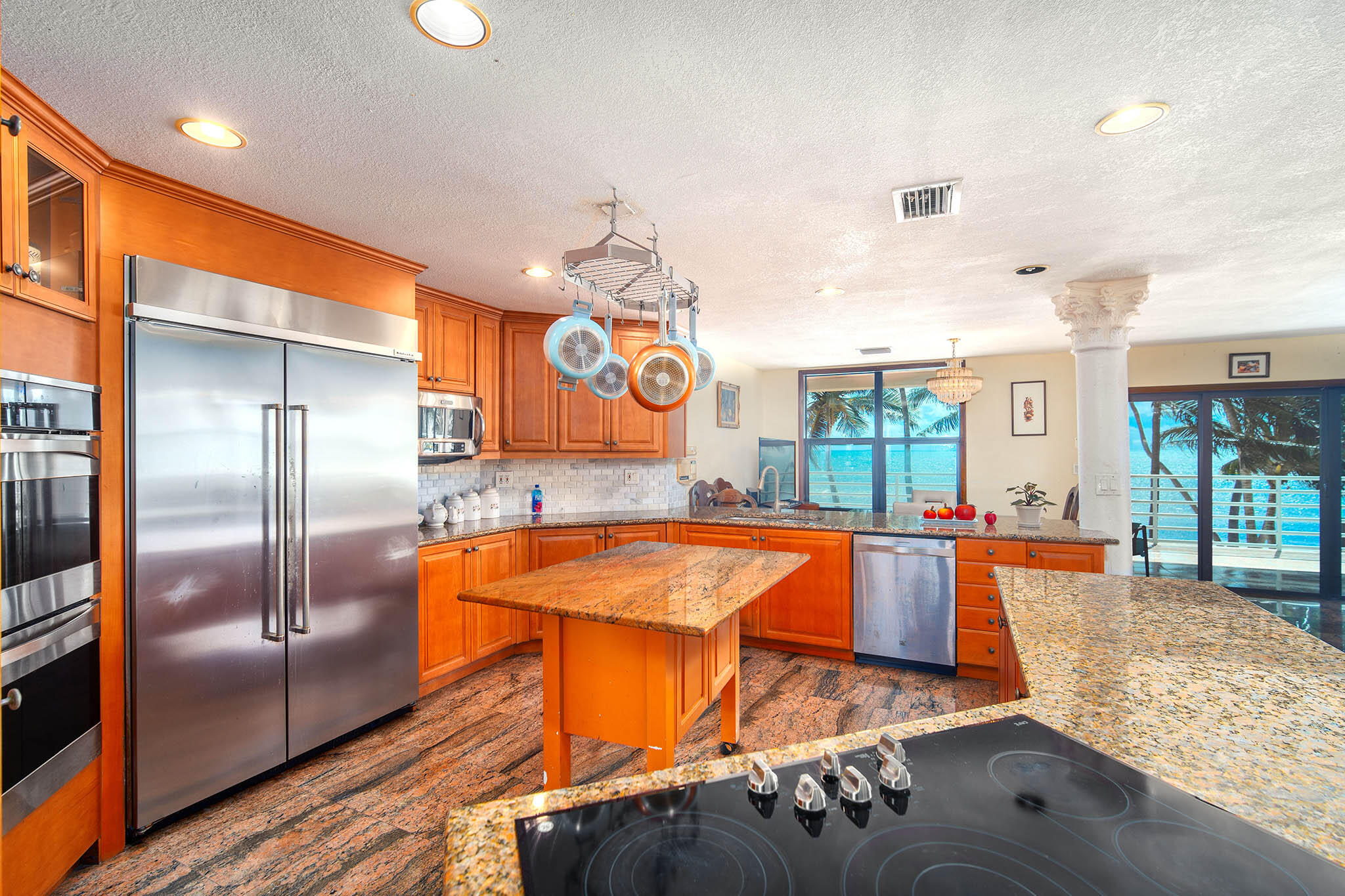 Long Key, Florida 33001, United States, 7 Bedrooms Bedrooms, ,6 BathroomsBathrooms,Residential,Active,1992