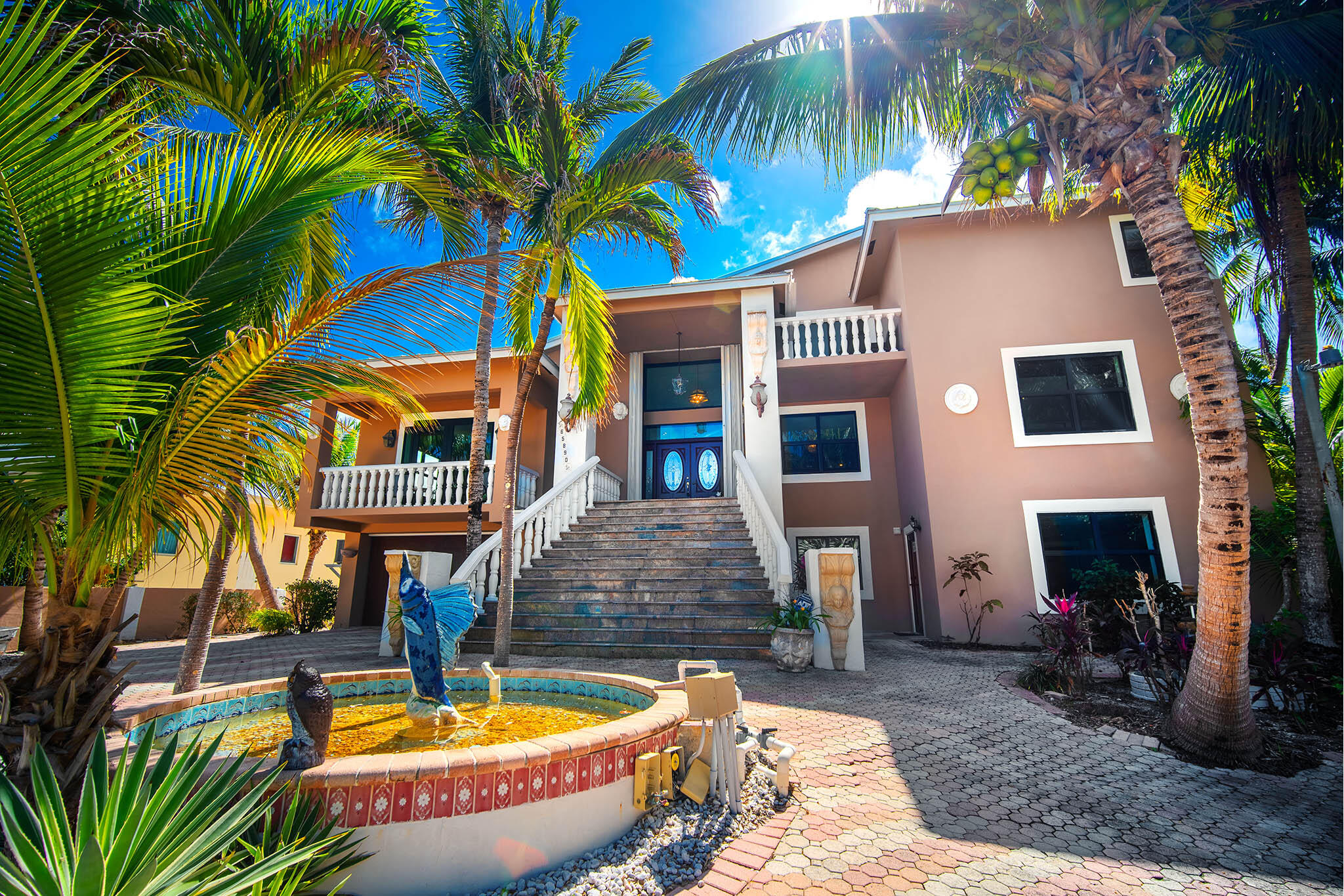 Long Key, Florida 33001, United States, 7 Bedrooms Bedrooms, ,6 BathroomsBathrooms,Residential,Active,1992