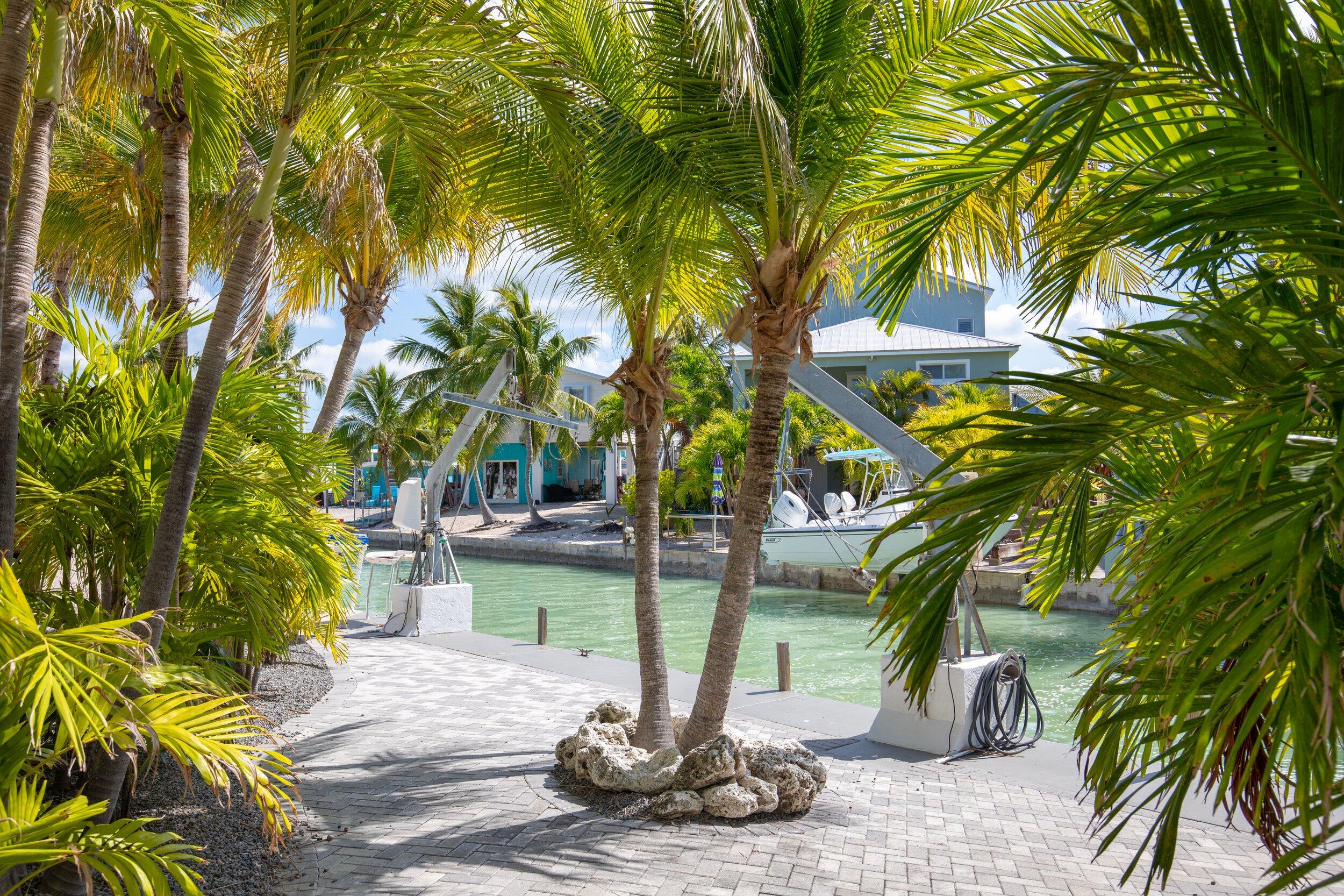 Geiger, Florida 33040, United States, 2 Bedrooms Bedrooms, ,2 BathroomsBathrooms,Residential,Active,113122