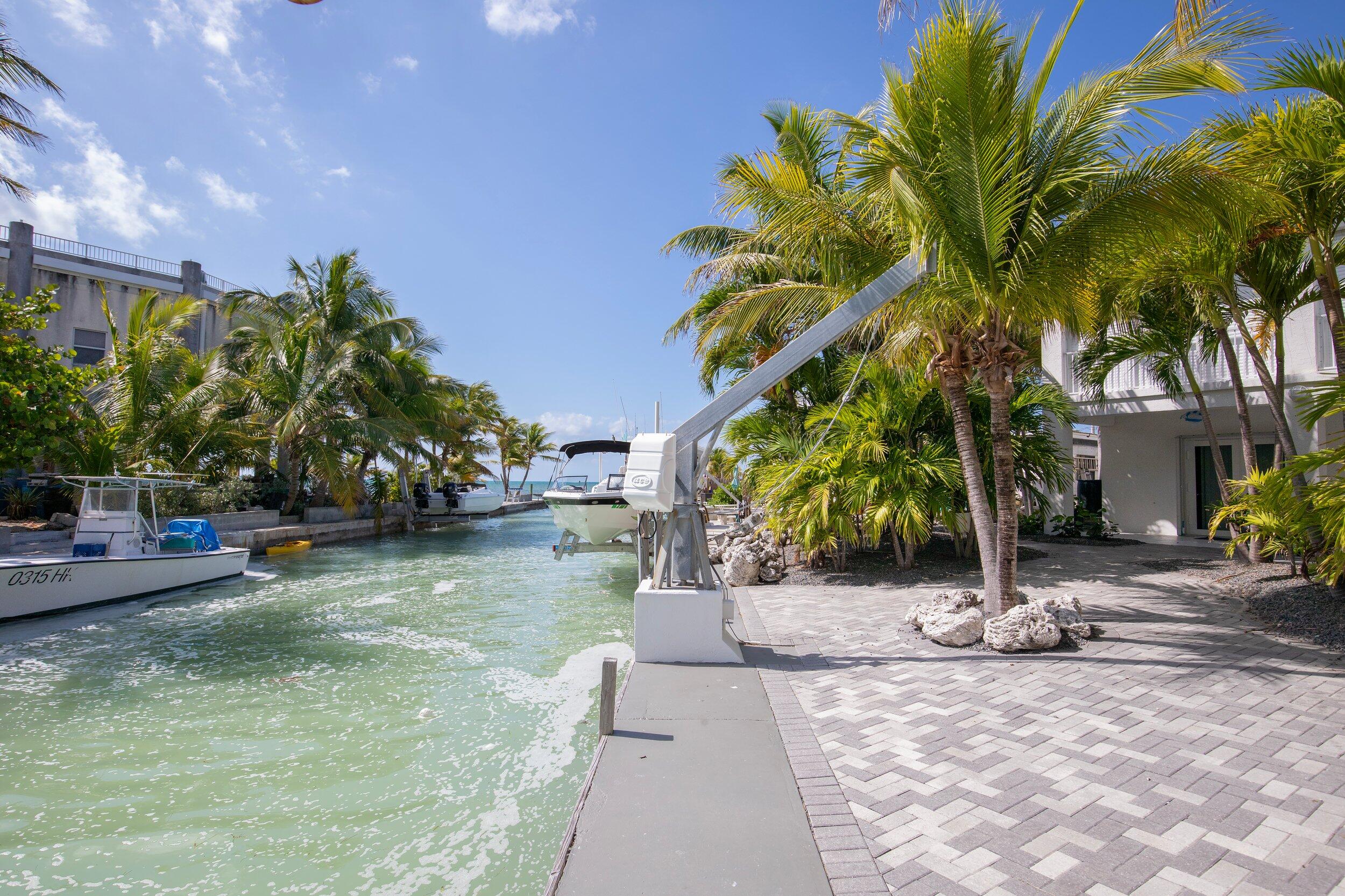 Geiger, Florida 33040, United States, 2 Bedrooms Bedrooms, ,2 BathroomsBathrooms,Residential,Active,113122