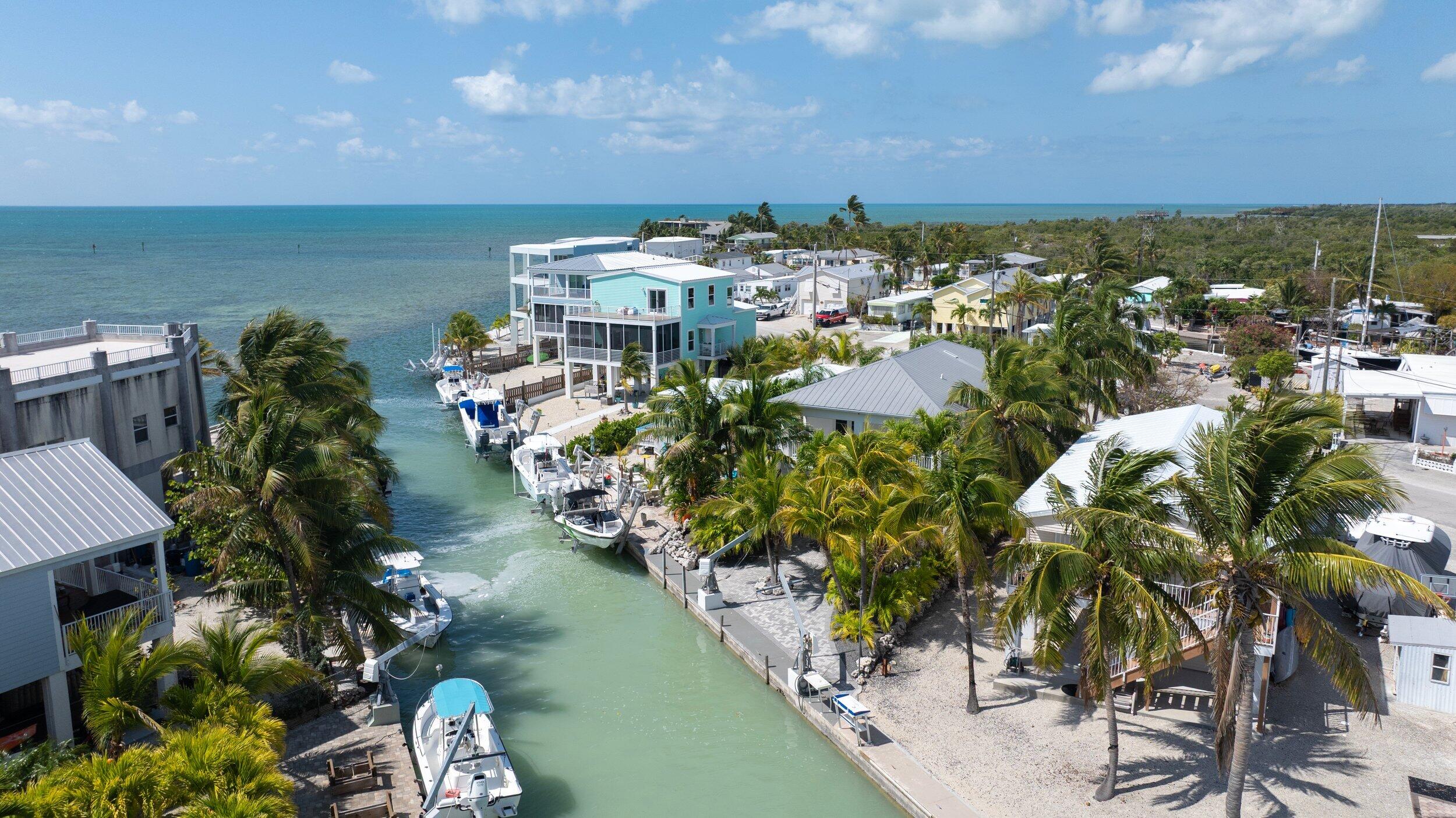 Geiger, Florida 33040, United States, 2 Bedrooms Bedrooms, ,2 BathroomsBathrooms,Residential,Active,113122