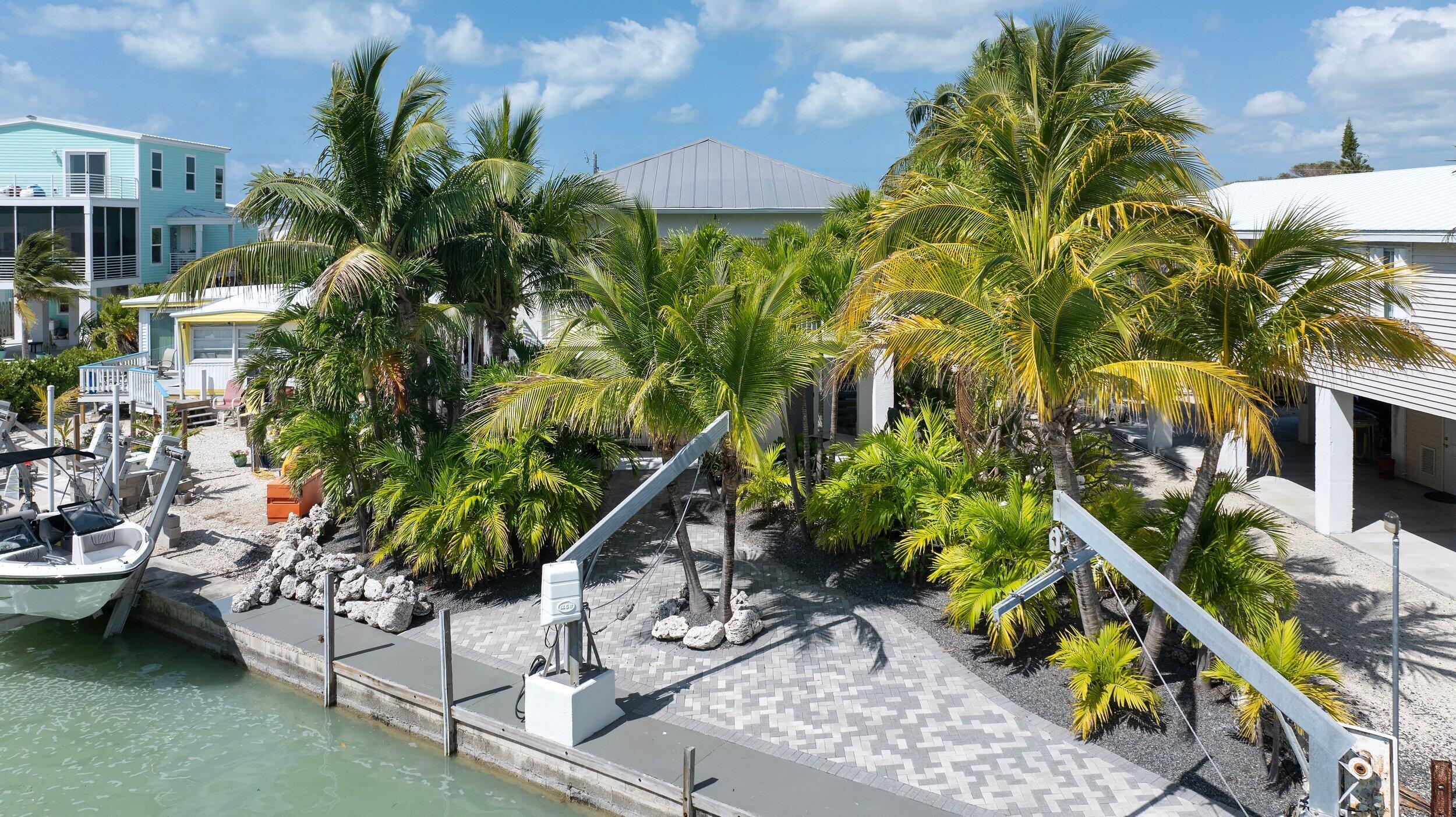 Geiger, Florida 33040, United States, 2 Bedrooms Bedrooms, ,2 BathroomsBathrooms,Residential,Active,113122