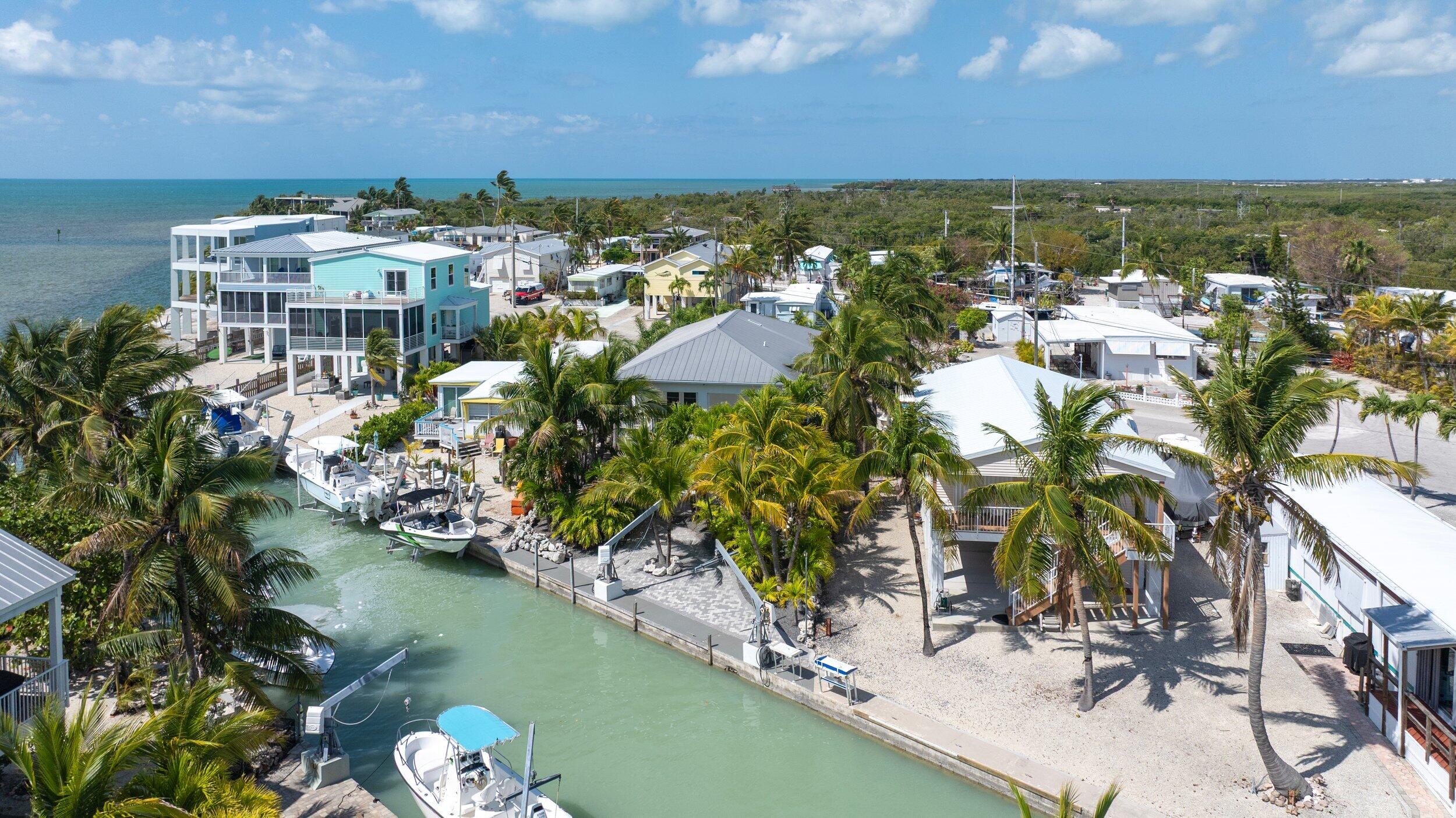 Geiger, Florida 33040, United States, 2 Bedrooms Bedrooms, ,2 BathroomsBathrooms,Residential,Active,113122