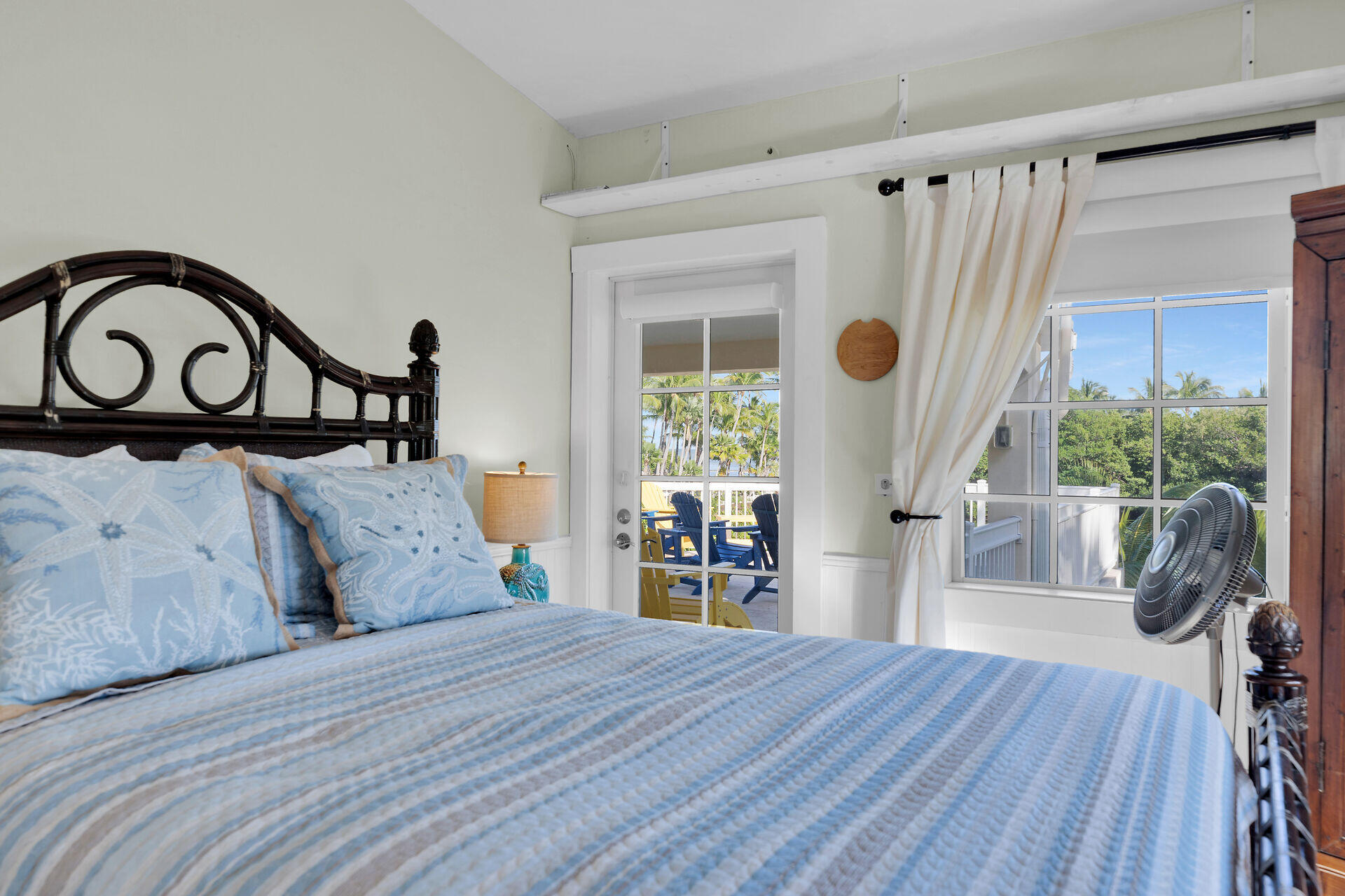 Islamorada, Florida 33036, United States, 4 Bedrooms Bedrooms, ,3 BathroomsBathrooms,Residential,Active,241718