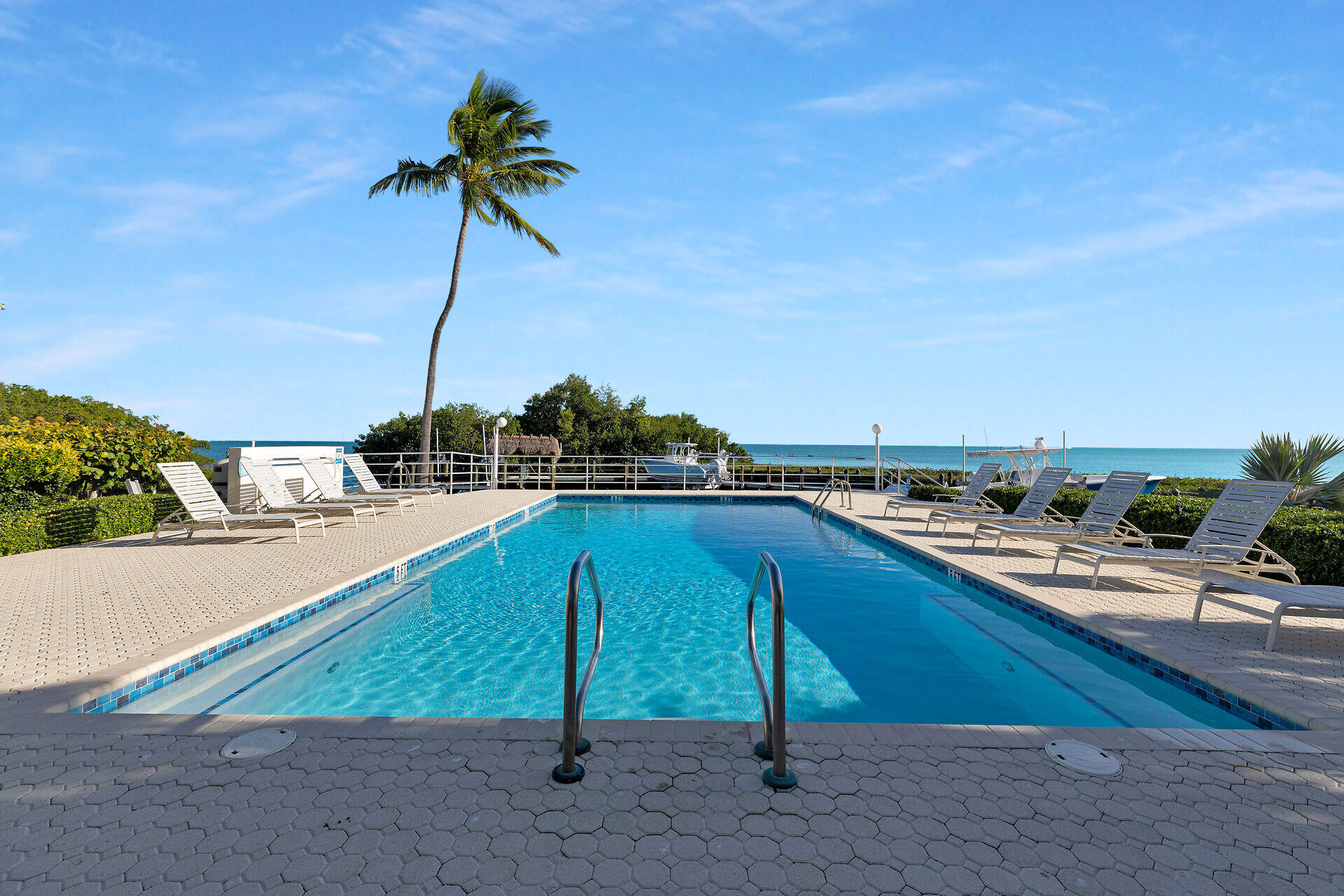 Islamorada, Florida 33036, United States, 4 Bedrooms Bedrooms, ,3 BathroomsBathrooms,Residential,Active,241718