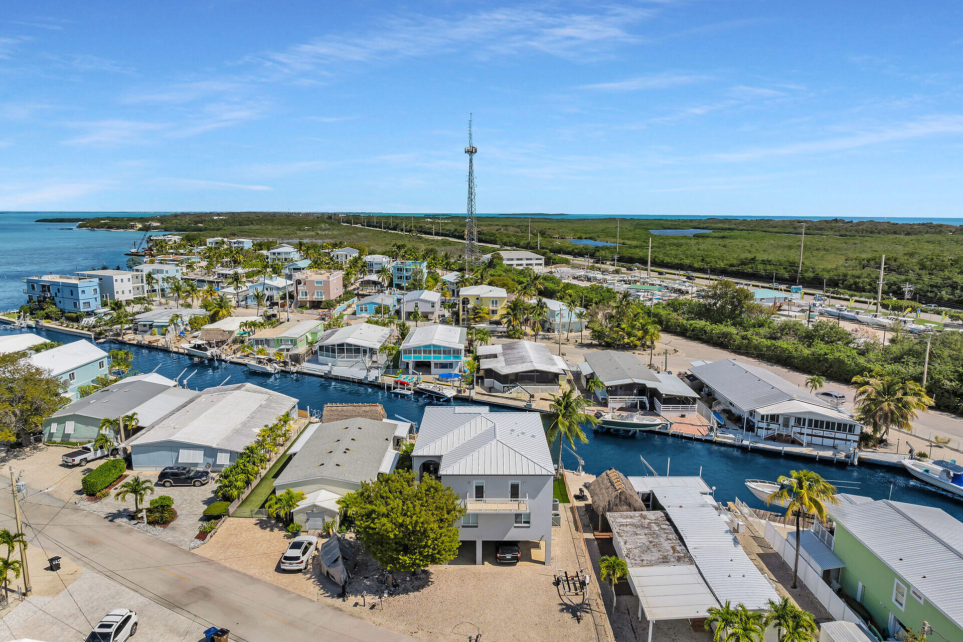 Tavernier, Florida 33070, United States, 4 Bedrooms Bedrooms, ,4 BathroomsBathrooms,Residential,Active,83792