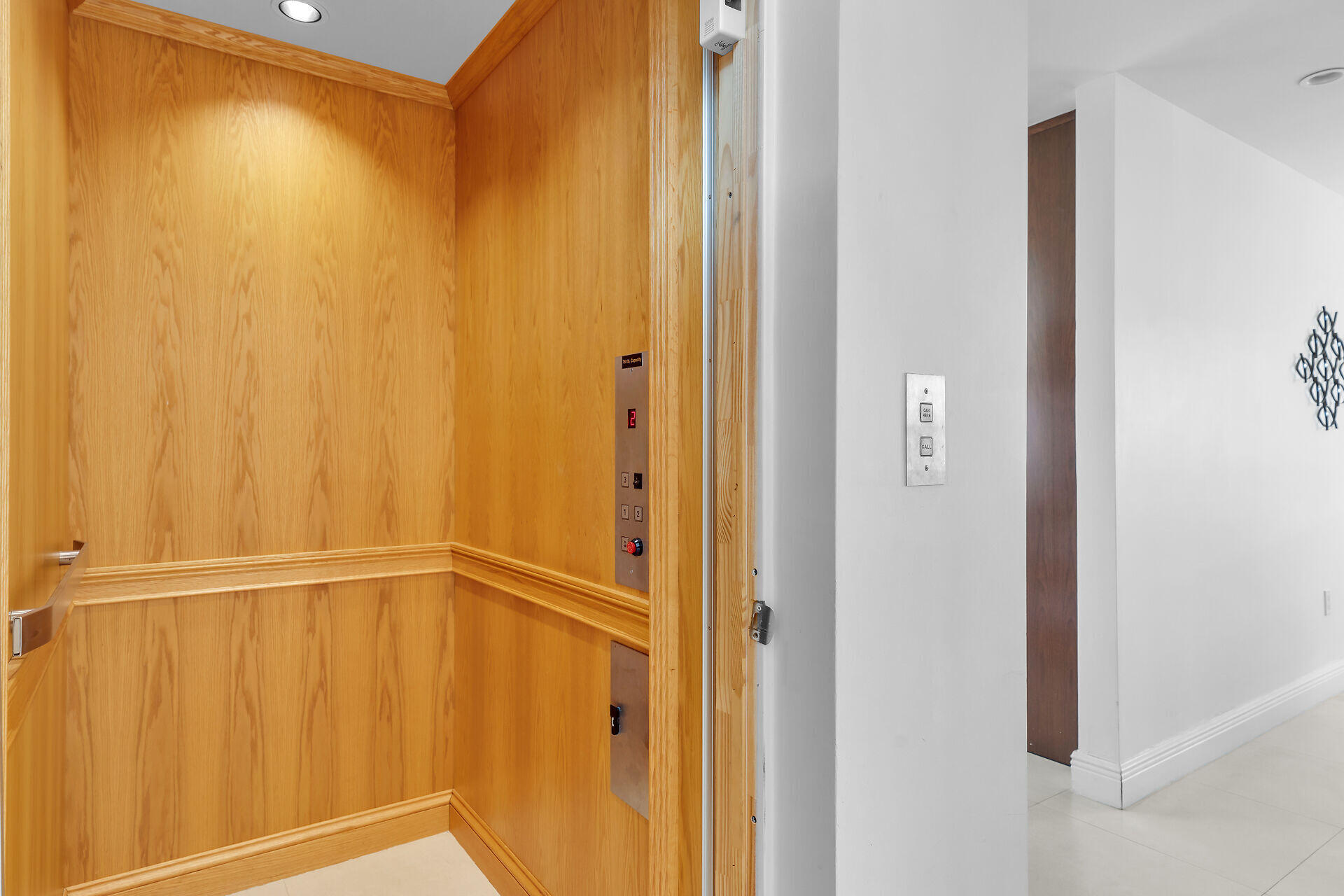 Tavernier, Florida 33070, United States, 4 Bedrooms Bedrooms, ,4 BathroomsBathrooms,Residential,Active,83792