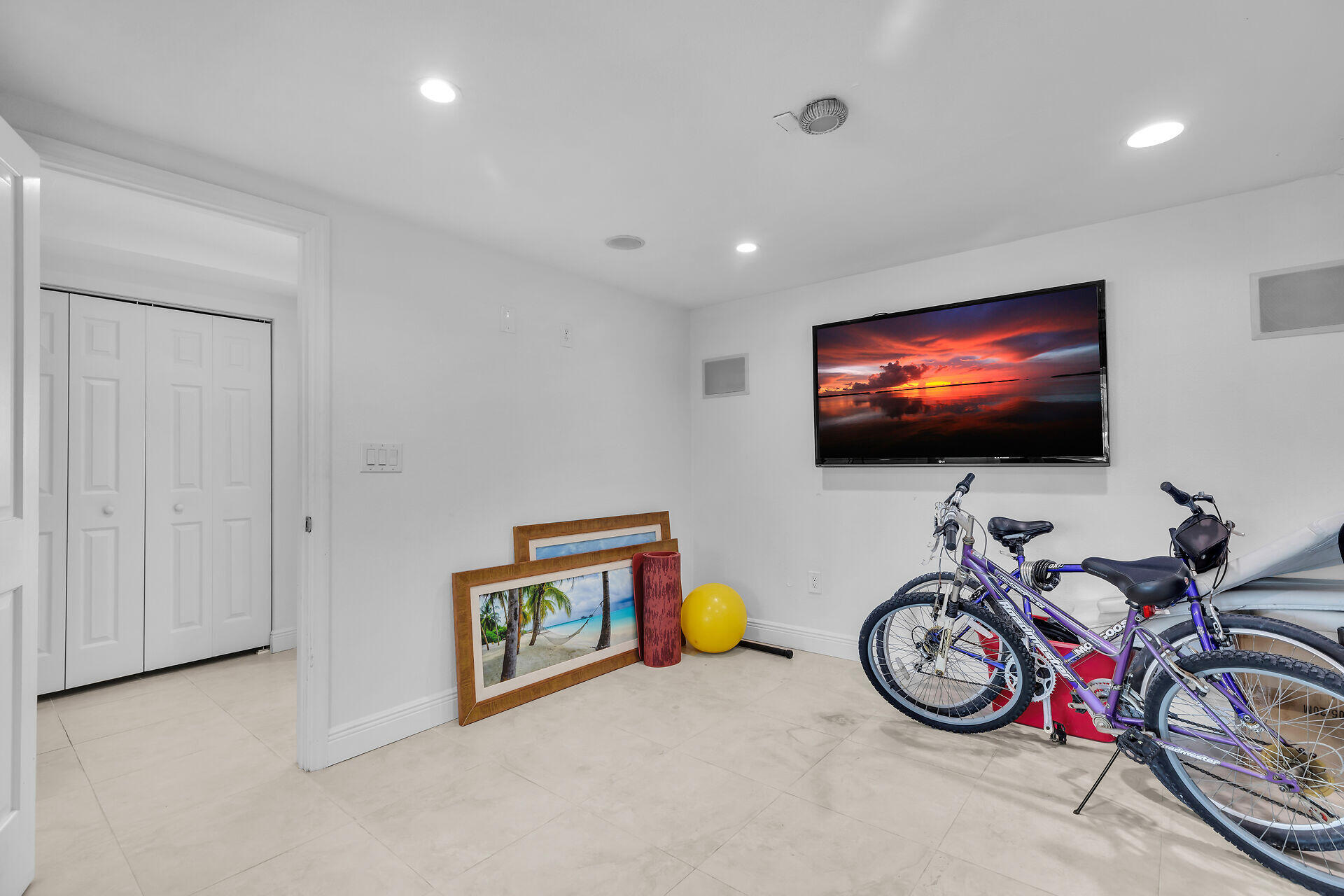 Tavernier, Florida 33070, United States, 4 Bedrooms Bedrooms, ,4 BathroomsBathrooms,Residential,Active,83792