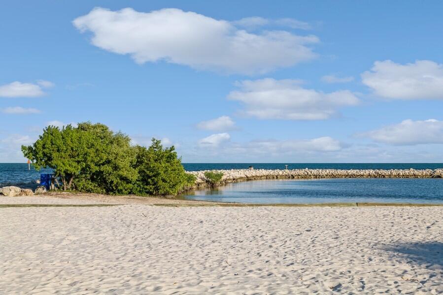 Tavernier, Florida 33070, United States, 2 Bedrooms Bedrooms, ,2 BathroomsBathrooms,Residential,Active,218414