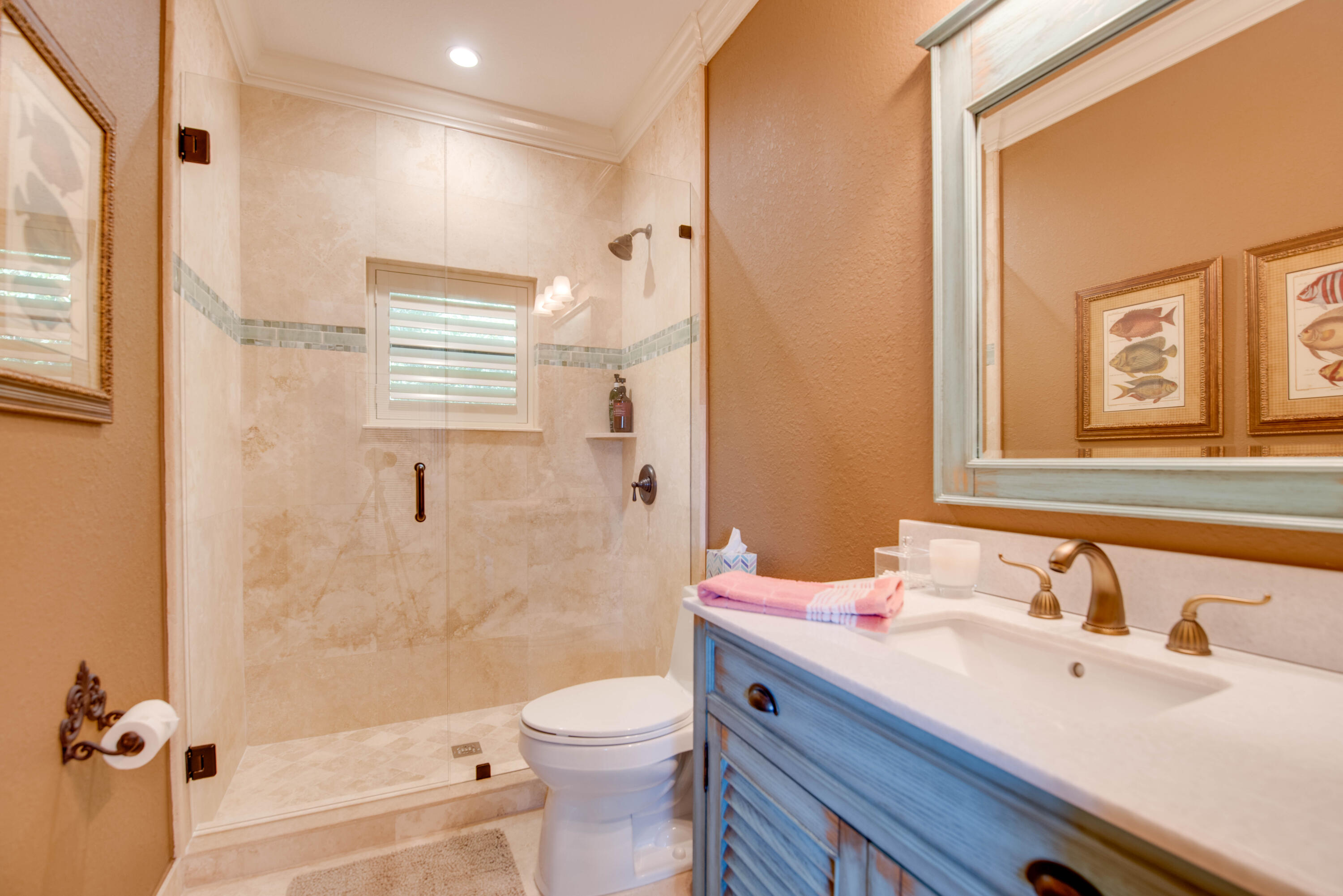 Islamorada, Florida 33036, United States, 2 Bedrooms Bedrooms, ,3 BathroomsBathrooms,Commercial,Active,7812