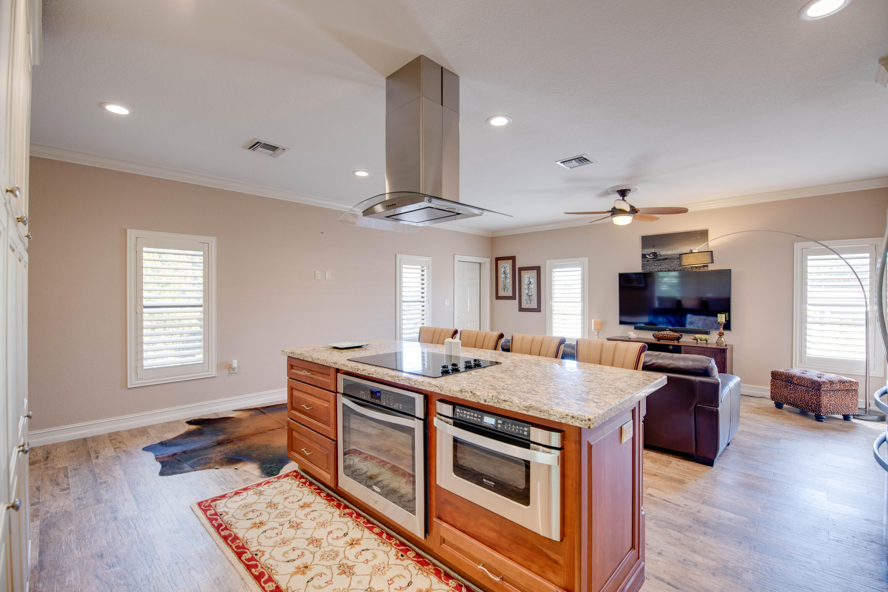 Islamorada, Florida 33036, United States, 2 Bedrooms Bedrooms, ,3 BathroomsBathrooms,Commercial,Active,7812