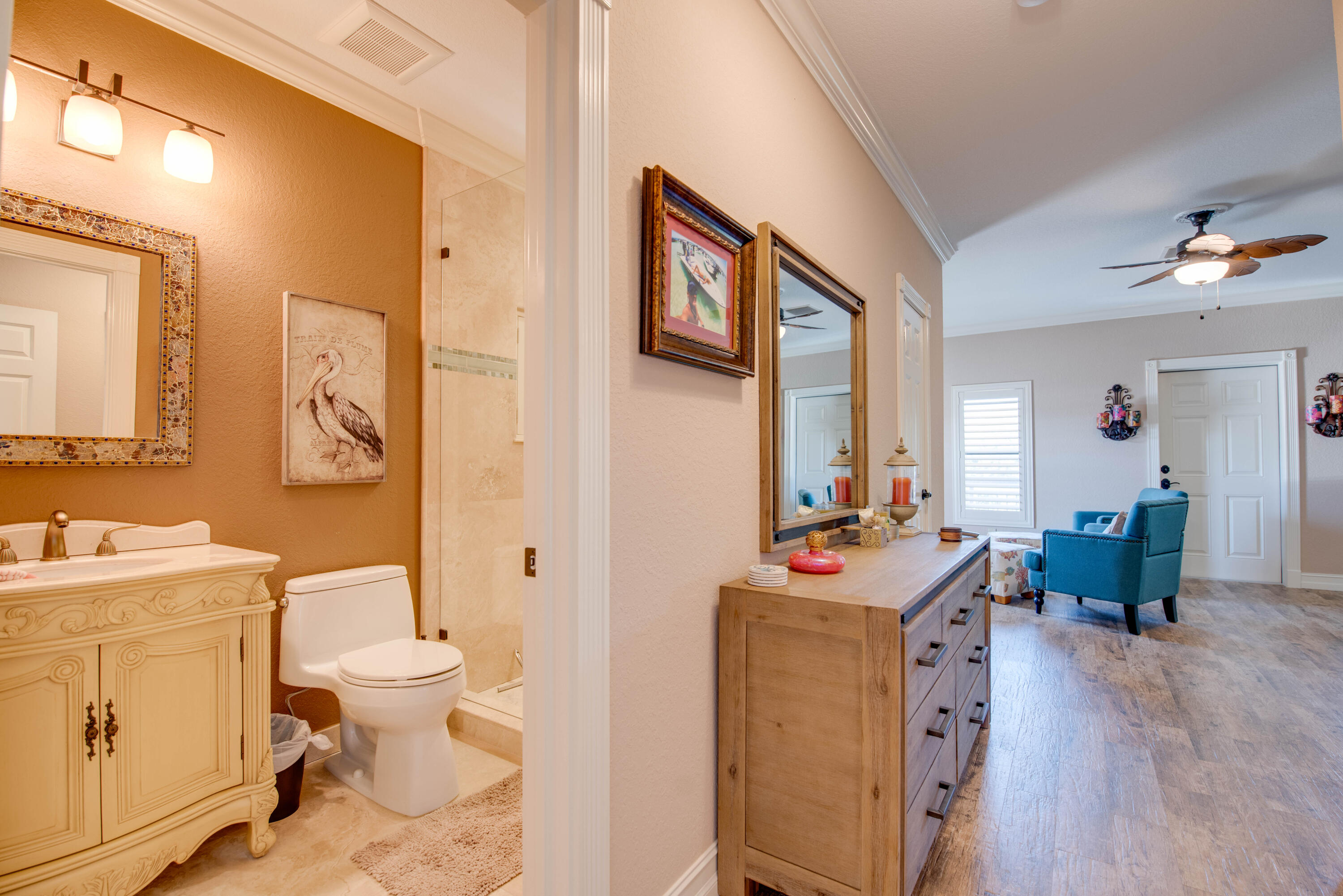 Islamorada, Florida 33036, United States, 2 Bedrooms Bedrooms, ,3 BathroomsBathrooms,Commercial,Active,7812