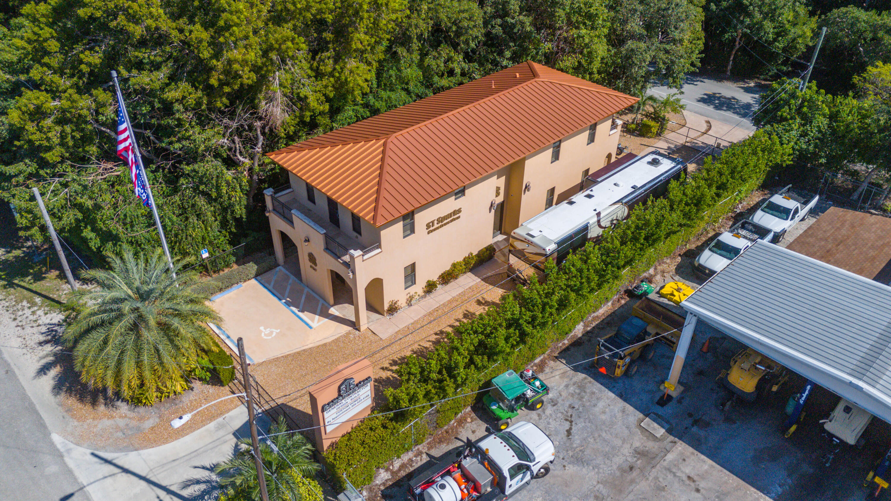 Islamorada, Florida 33036, United States, 2 Bedrooms Bedrooms, ,3 BathroomsBathrooms,Commercial,Active,7812