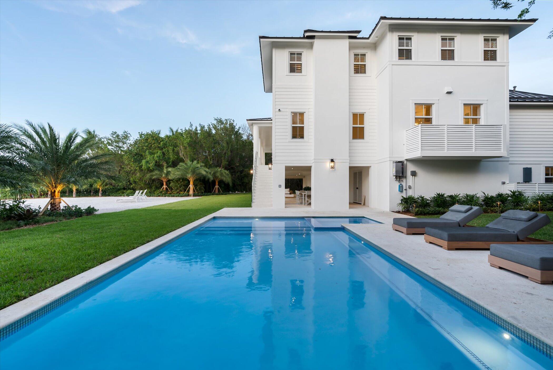 Islamorada, Florida 33036, United States, 7 Bedrooms Bedrooms, ,7 BathroomsBathrooms,Residential,Active,175066