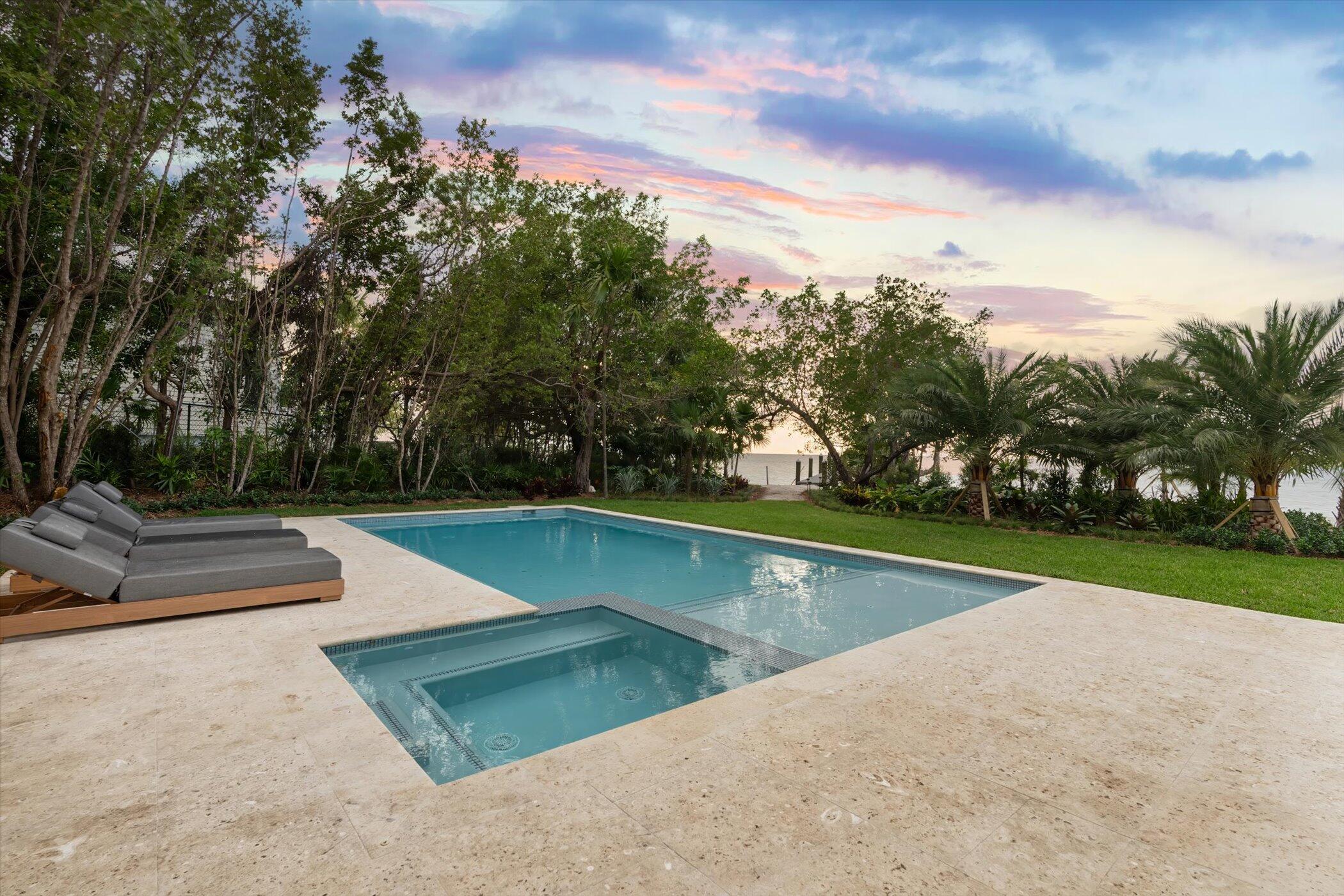 Islamorada, Florida 33036, United States, 7 Bedrooms Bedrooms, ,7 BathroomsBathrooms,Residential,Active,175066