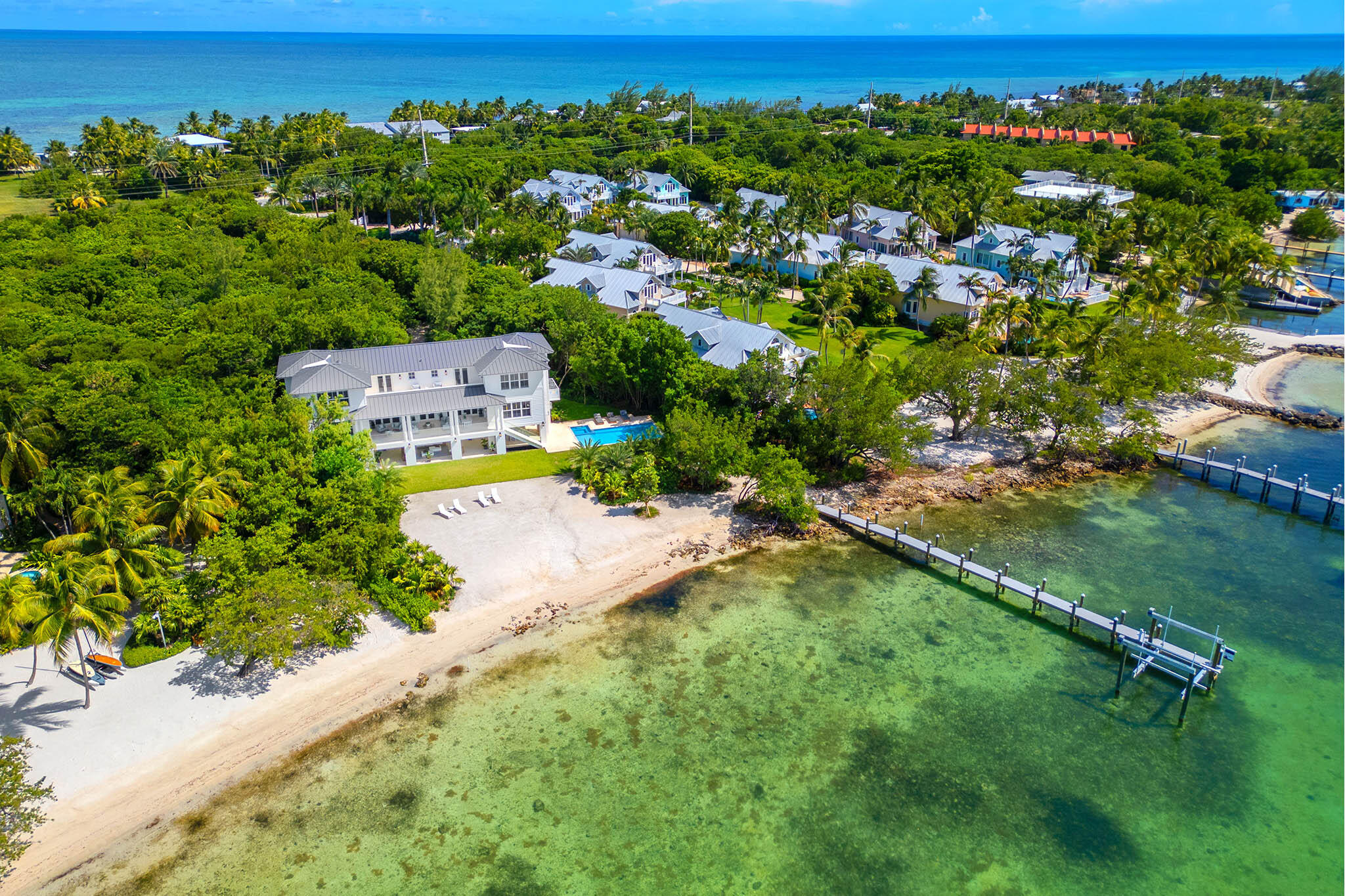 Islamorada, Florida 33036, United States, 7 Bedrooms Bedrooms, ,7 BathroomsBathrooms,Residential,Active,175066