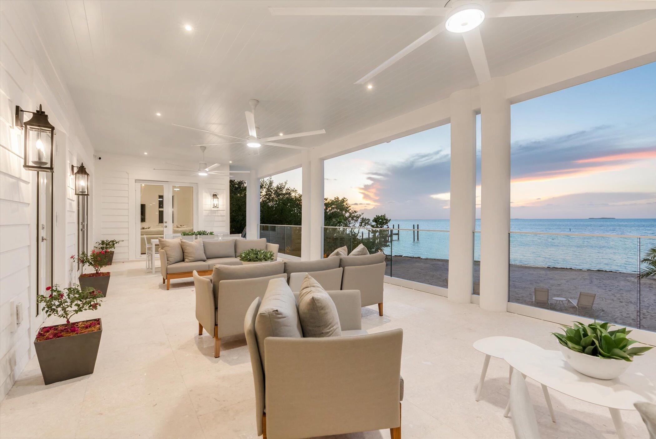 Islamorada, Florida 33036, United States, 7 Bedrooms Bedrooms, ,7 BathroomsBathrooms,Residential,Active,175066