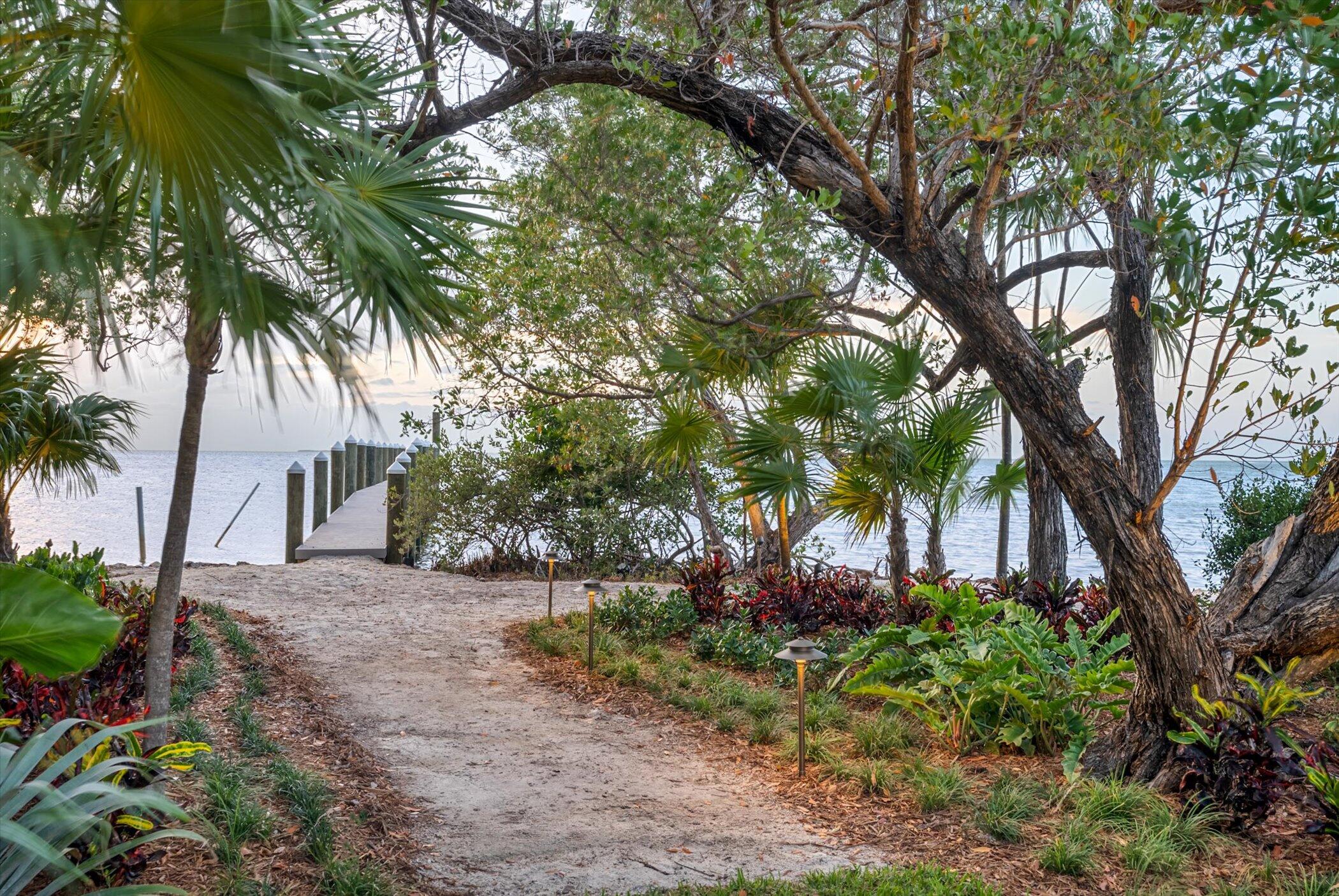 Islamorada, Florida 33036, United States, 7 Bedrooms Bedrooms, ,7 BathroomsBathrooms,Residential,Active,175066