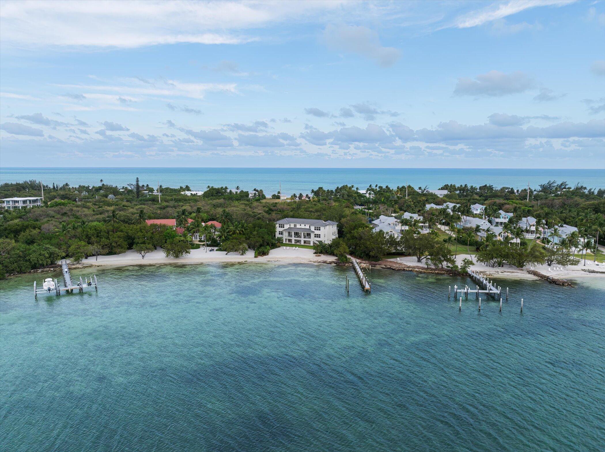 Islamorada, Florida 33036, United States, 7 Bedrooms Bedrooms, ,7 BathroomsBathrooms,Residential,Active,175066