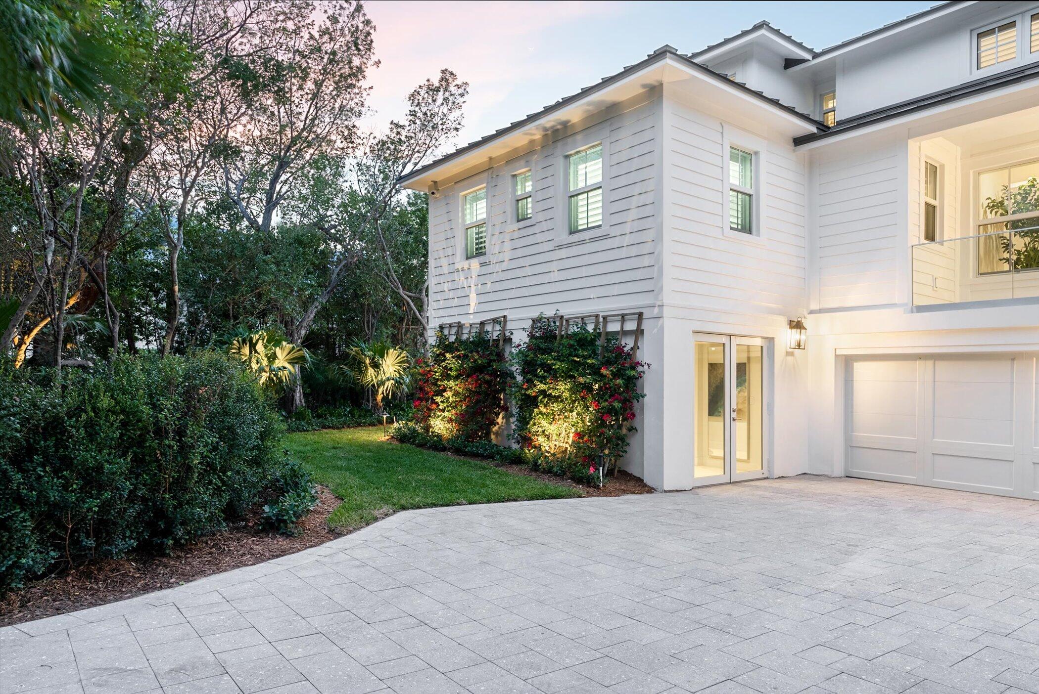 Islamorada, Florida 33036, United States, 7 Bedrooms Bedrooms, ,7 BathroomsBathrooms,Residential,Active,175066