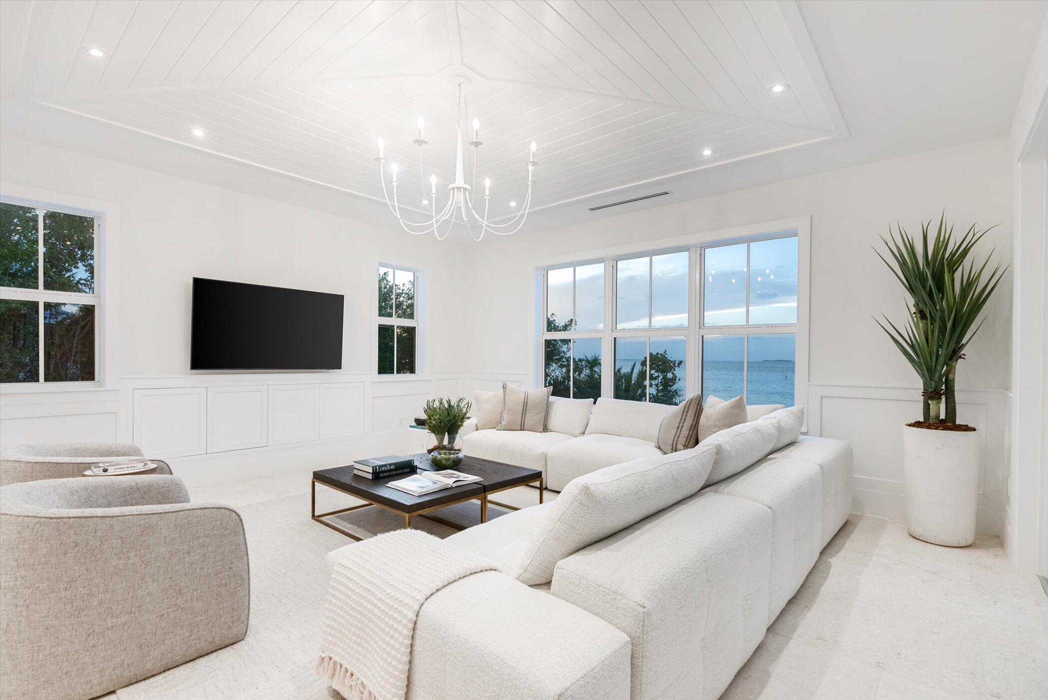 Islamorada, Florida 33036, United States, 7 Bedrooms Bedrooms, ,7 BathroomsBathrooms,Residential,Active,175066