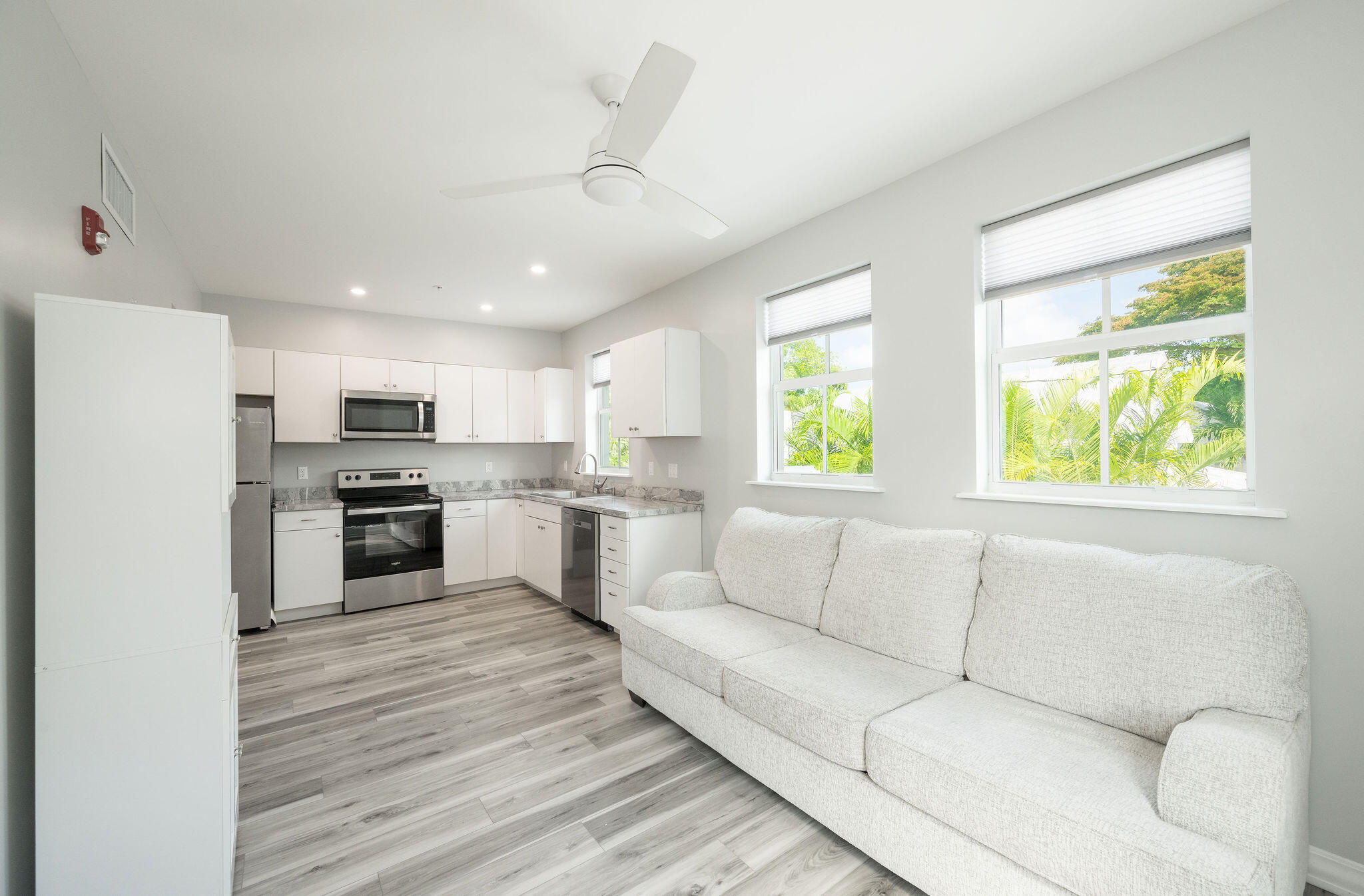 Key West, Florida 33040, United States, 1 Bedroom Bedrooms, ,2 BathroomsBathrooms,Commercial,Active,129057