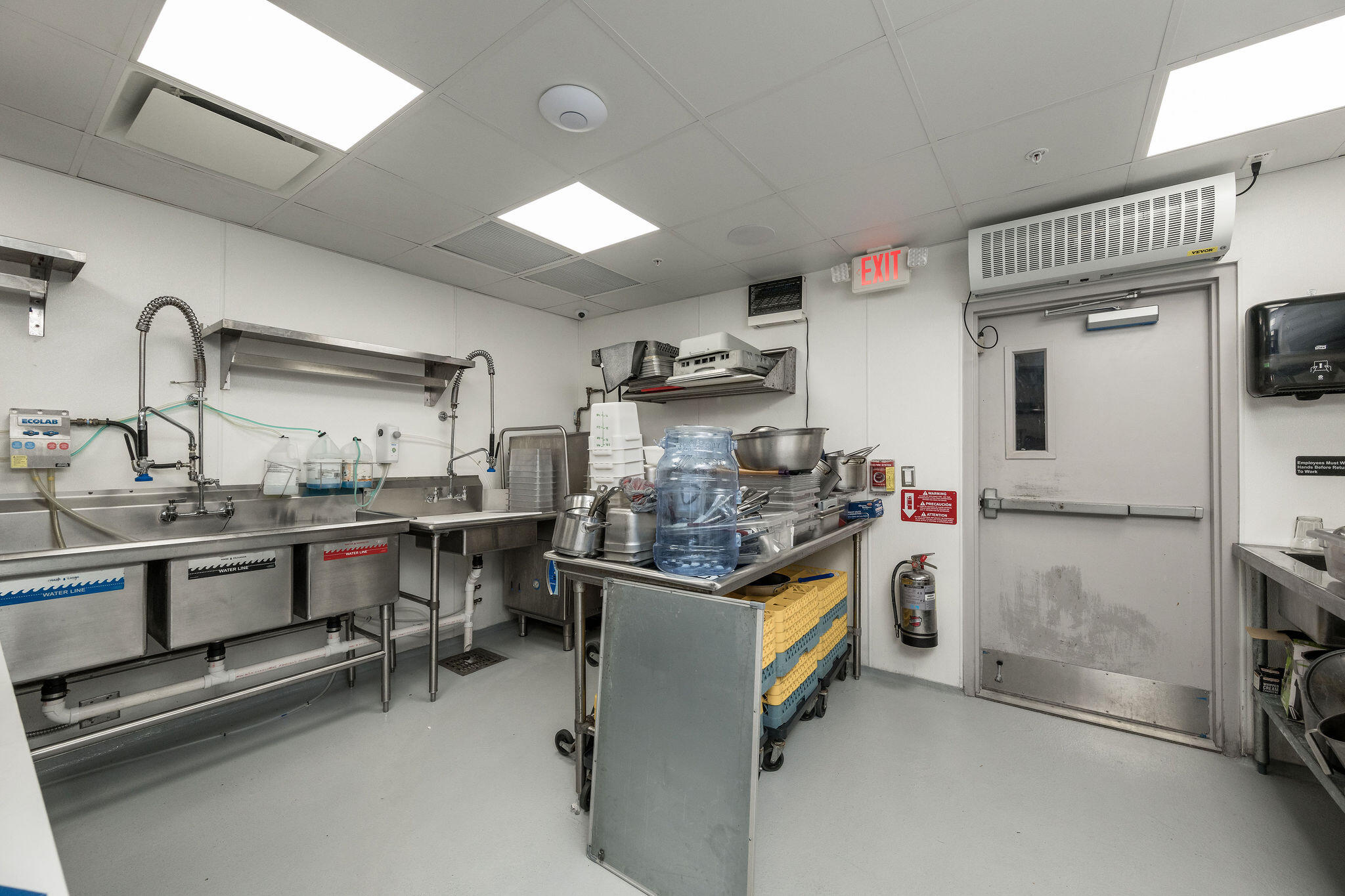 Key West, Florida 33040, United States, 1 Bedroom Bedrooms, ,2 BathroomsBathrooms,Commercial,Active,129057