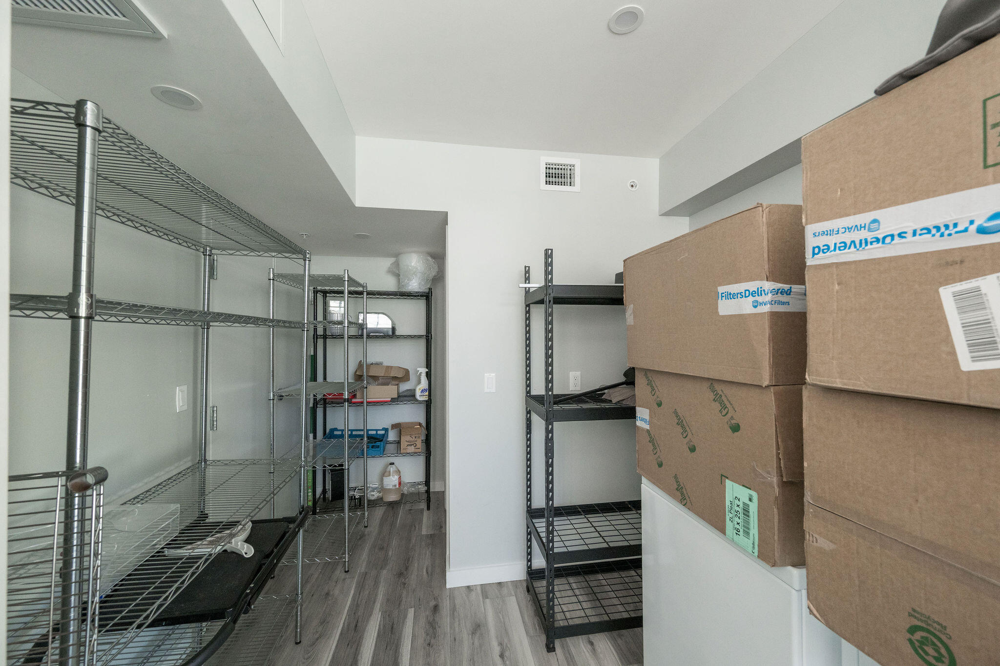 Key West, Florida 33040, United States, 1 Bedroom Bedrooms, ,2 BathroomsBathrooms,Commercial,Active,129057