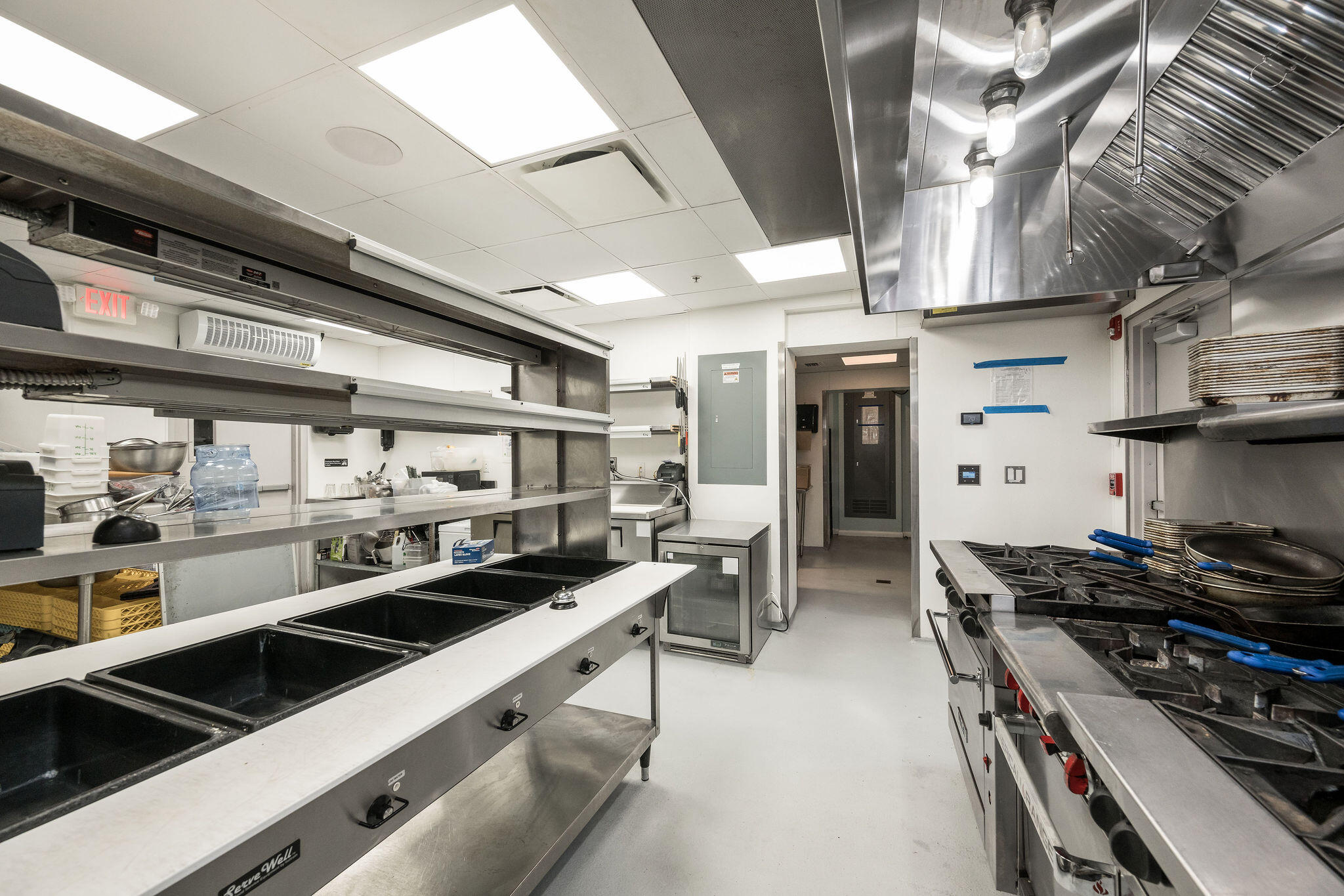 Key West, Florida 33040, United States, 1 Bedroom Bedrooms, ,2 BathroomsBathrooms,Commercial,Active,129057