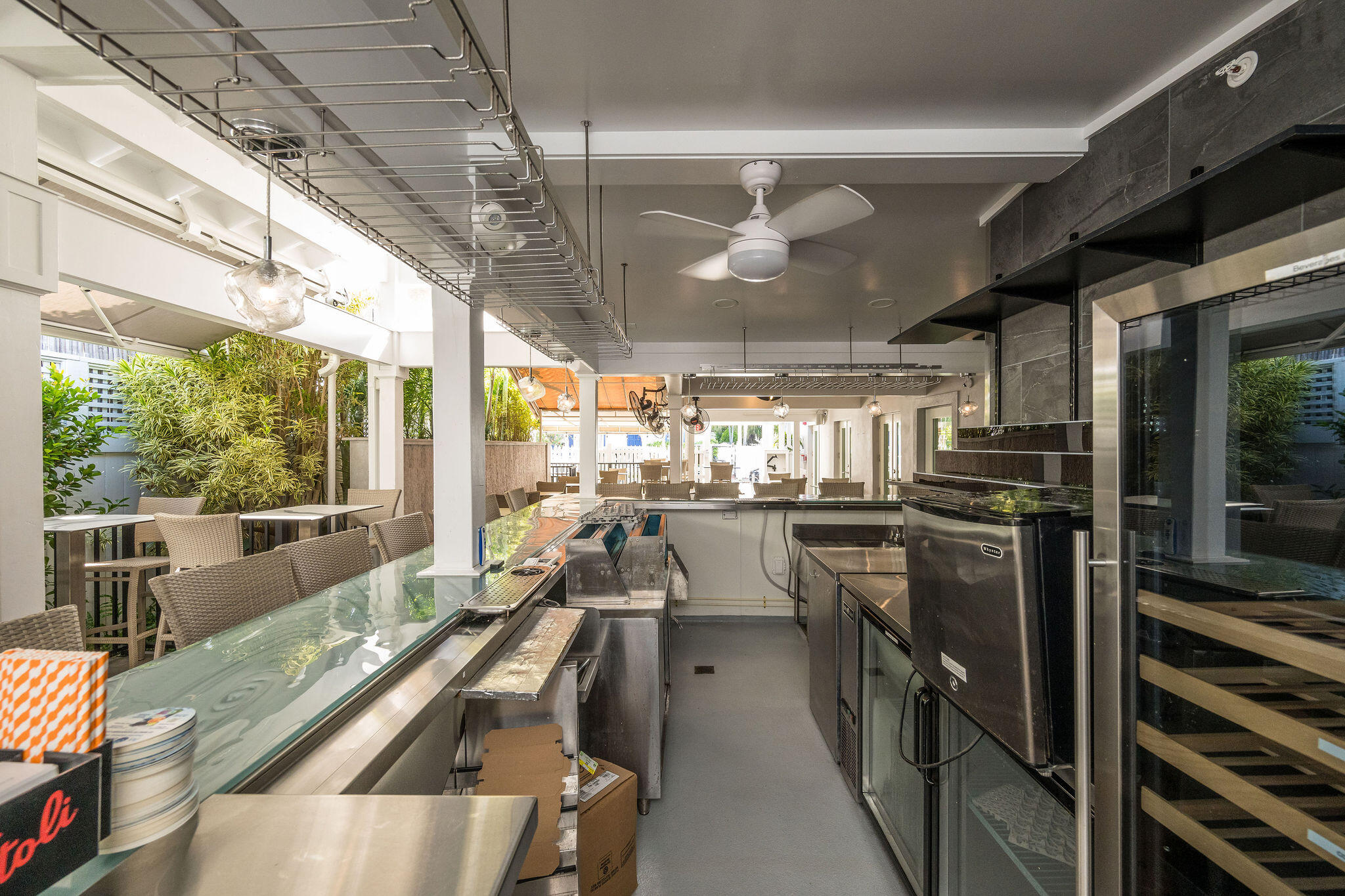 Key West, Florida 33040, United States, 1 Bedroom Bedrooms, ,2 BathroomsBathrooms,Commercial,Active,129057